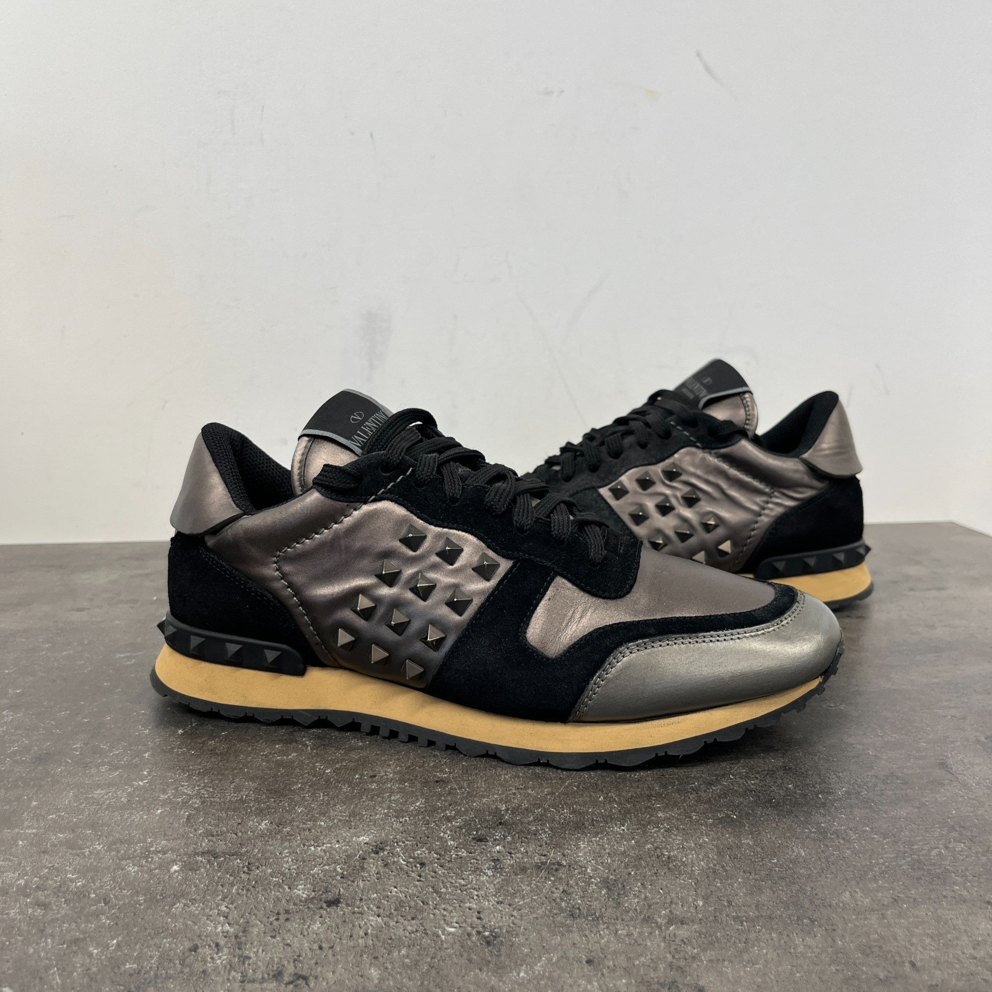 Men's Metallic Rockrunner Low Trainers Black Size EU 41 / UK 7