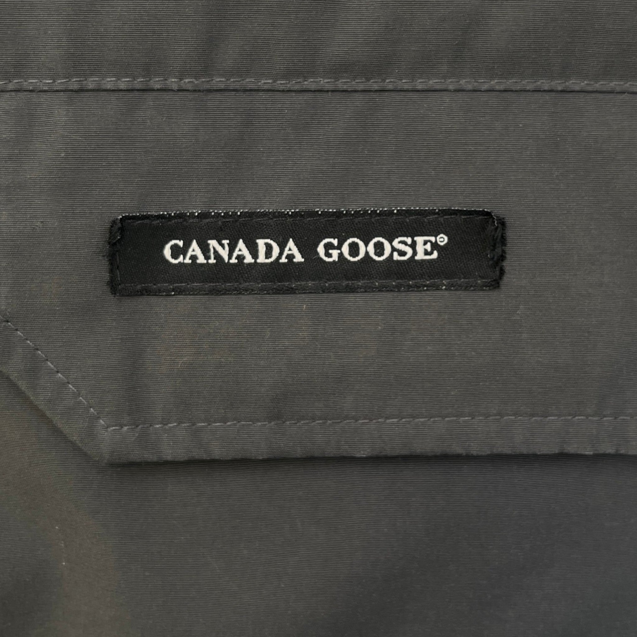 Men's Chilliwack Bomber Down Jacket Grey Size S