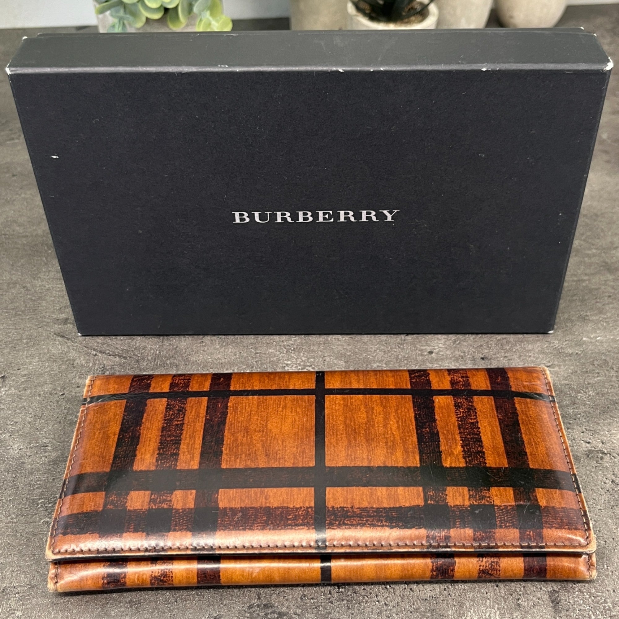 Women's Check Wallet Brown
