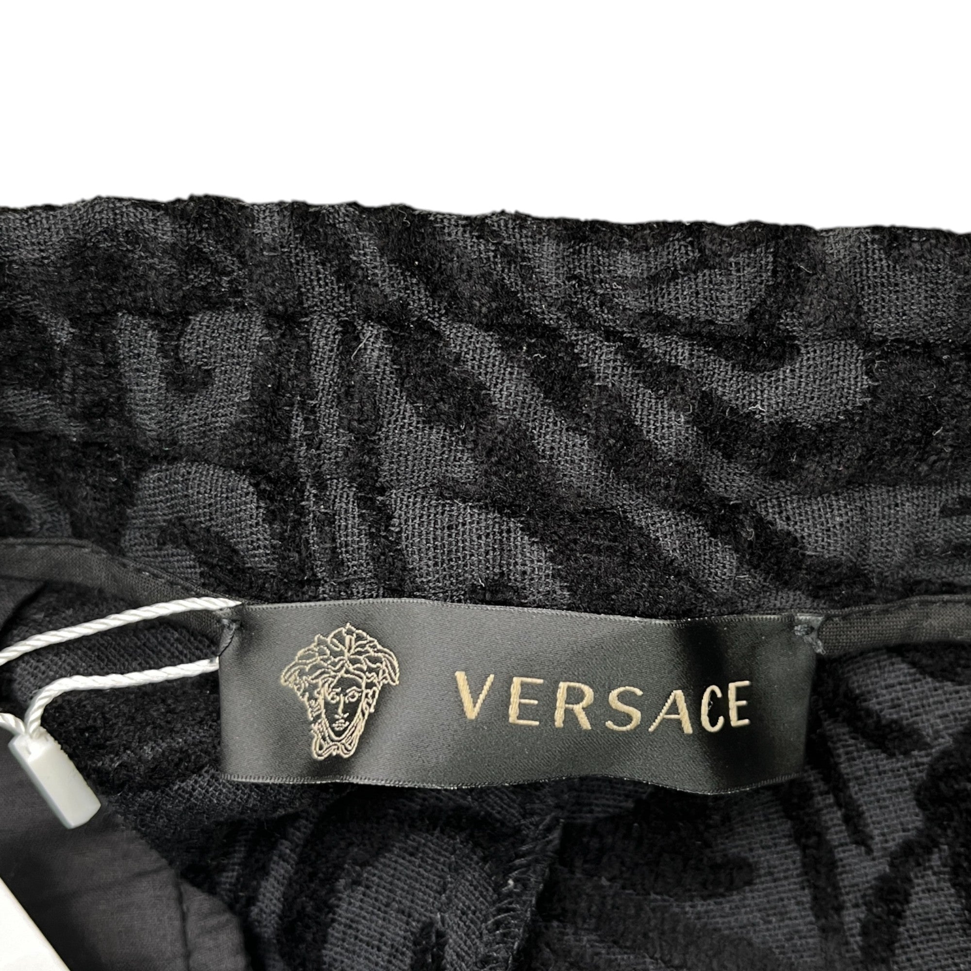 Men's Plaque Logo Pattern Joggers Black Size XXL
