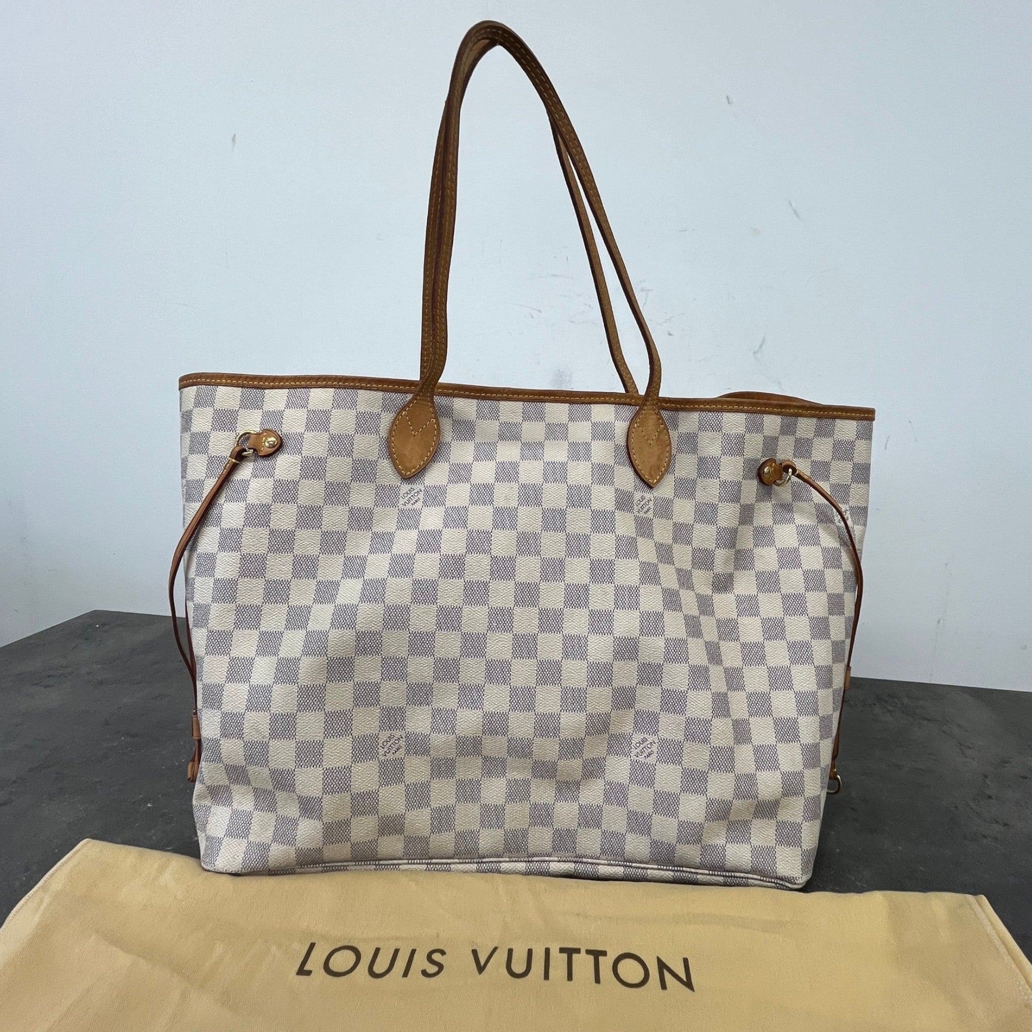 Women's Damier Azur Neverfull Gm Handbag White
