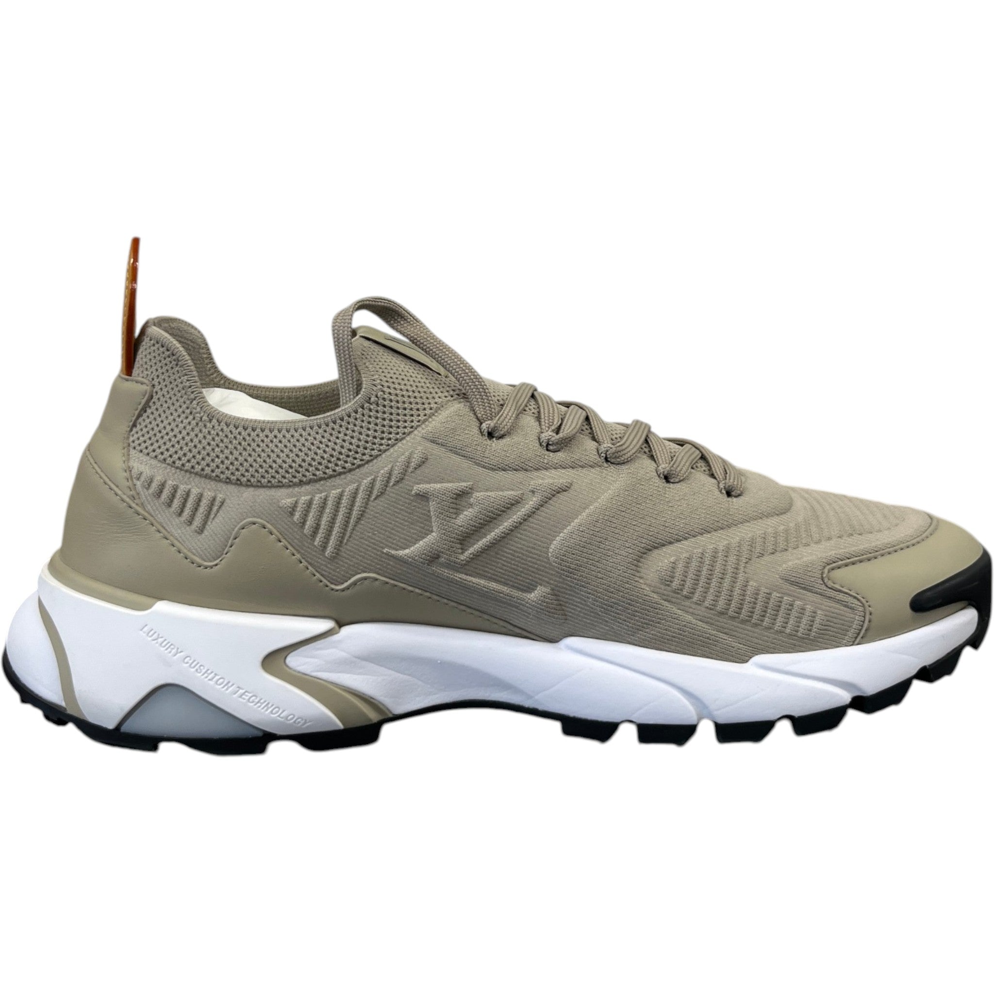 Men's Tatic Runner Low Trainers Beige Size EU 44 / UK 10