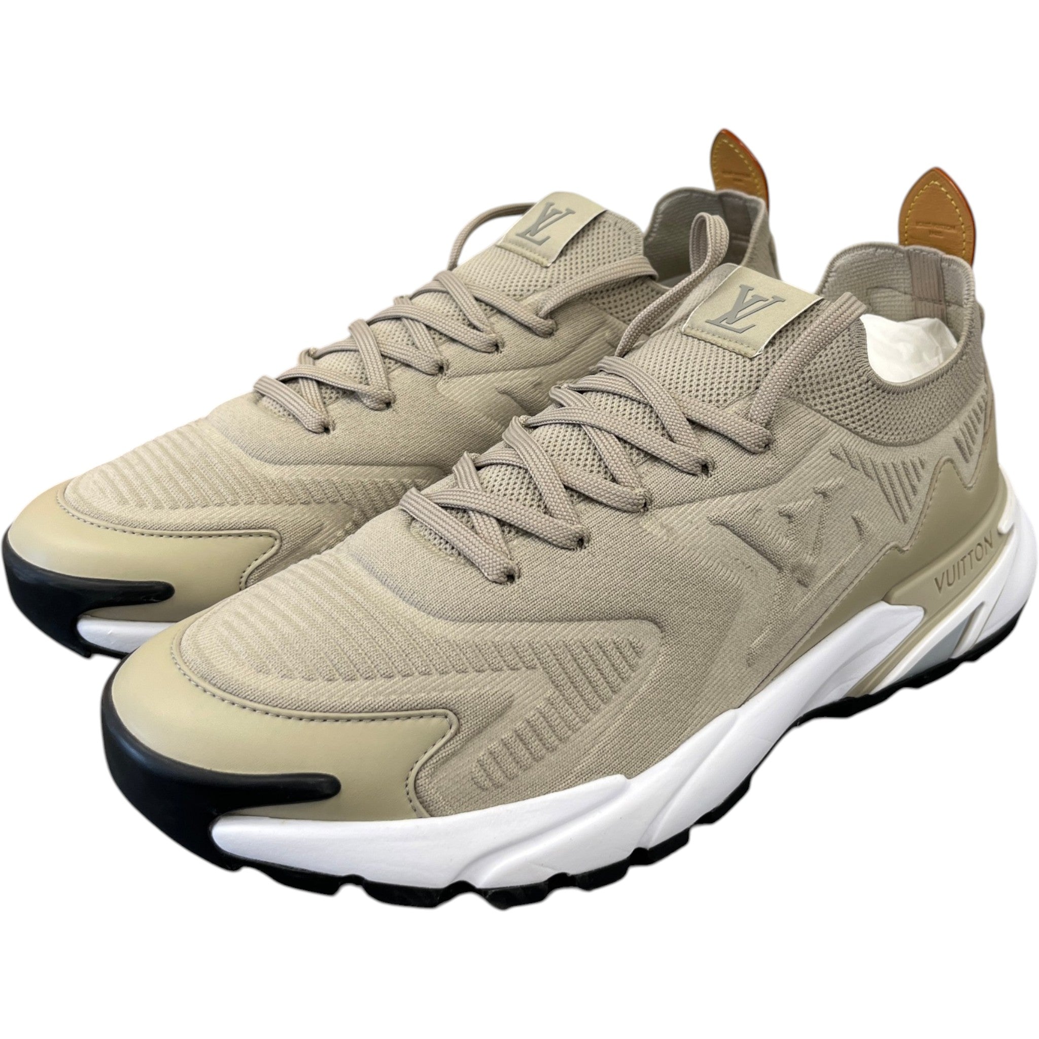 Men's Tatic Runner Low Trainers Beige Size EU 44 / UK 10