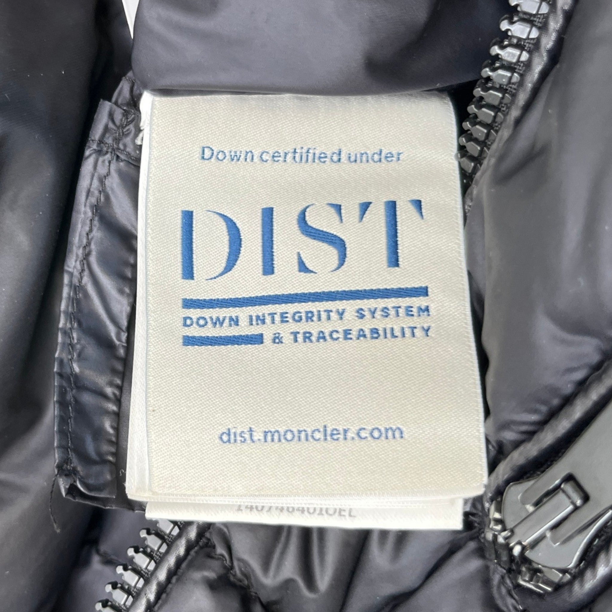 Women's Seoul Down Jacket Black Size 4 / XL