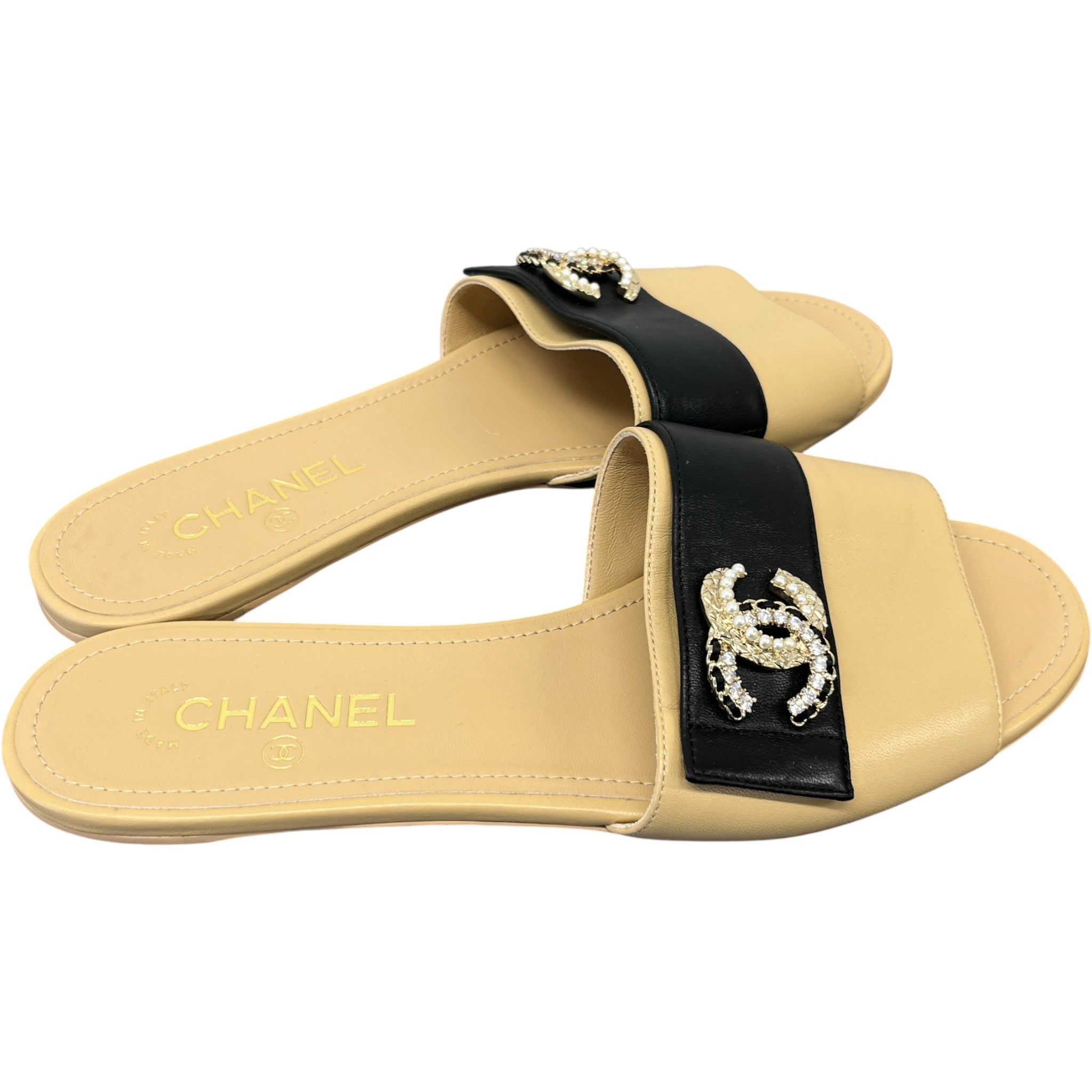 Women's Cc Embellished Slides Beige Size EU 40.5 / 7.5