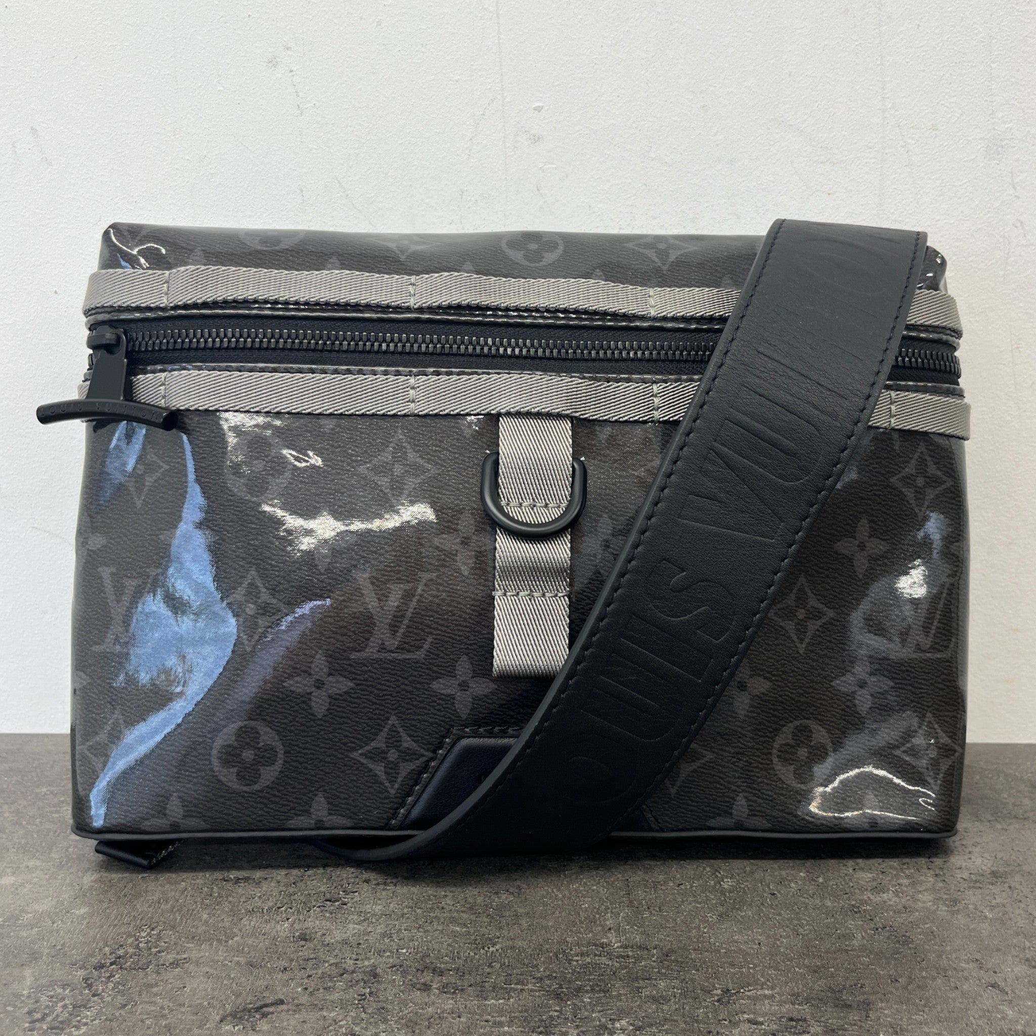 Men's Eclipse Glaze Pm Messenger Bag Black