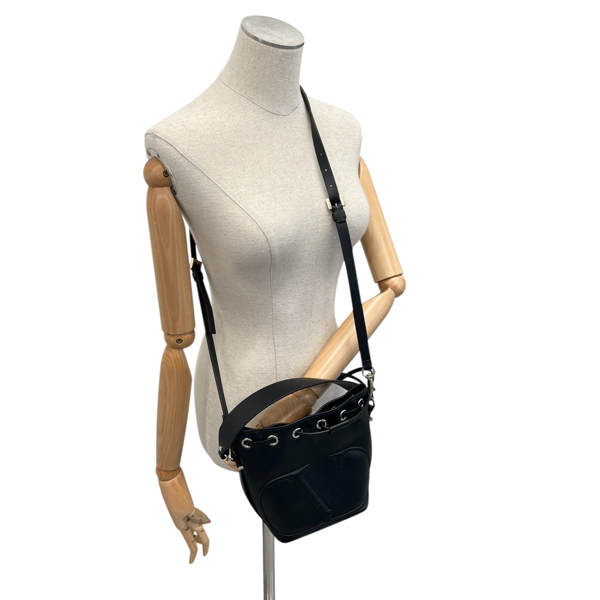 Women's Vlogo Bucket Bag Black