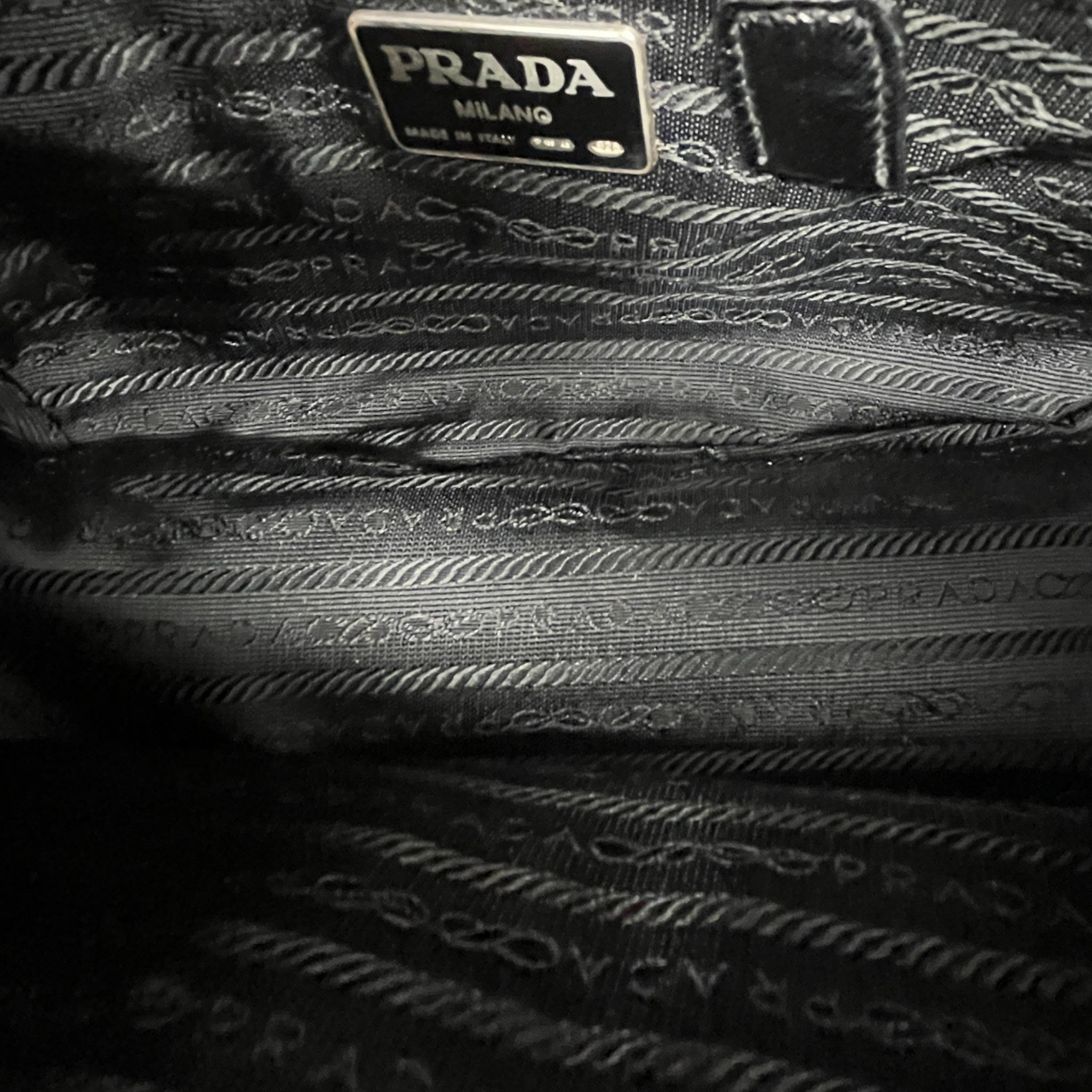 Women's Logo Buckle Crossbody Bag Black