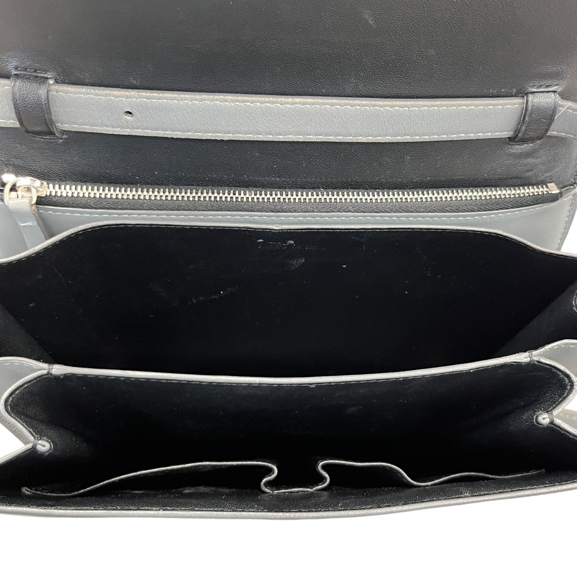 Women's Medium Box Handbag Grey