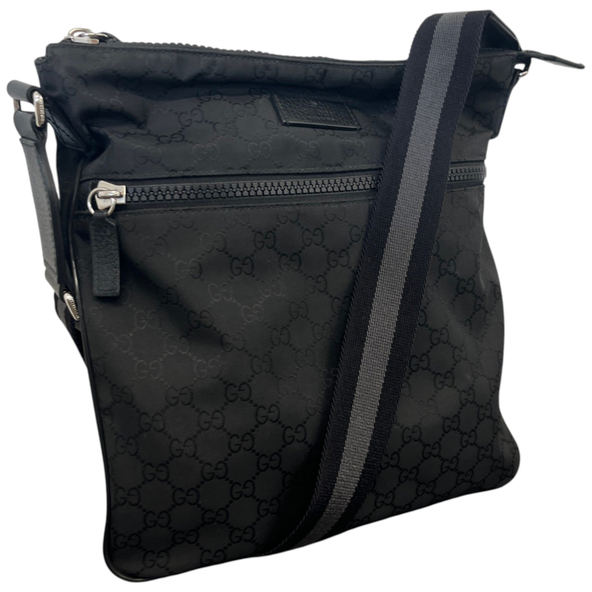 Men's Gg Supreme Messenger Bag Black