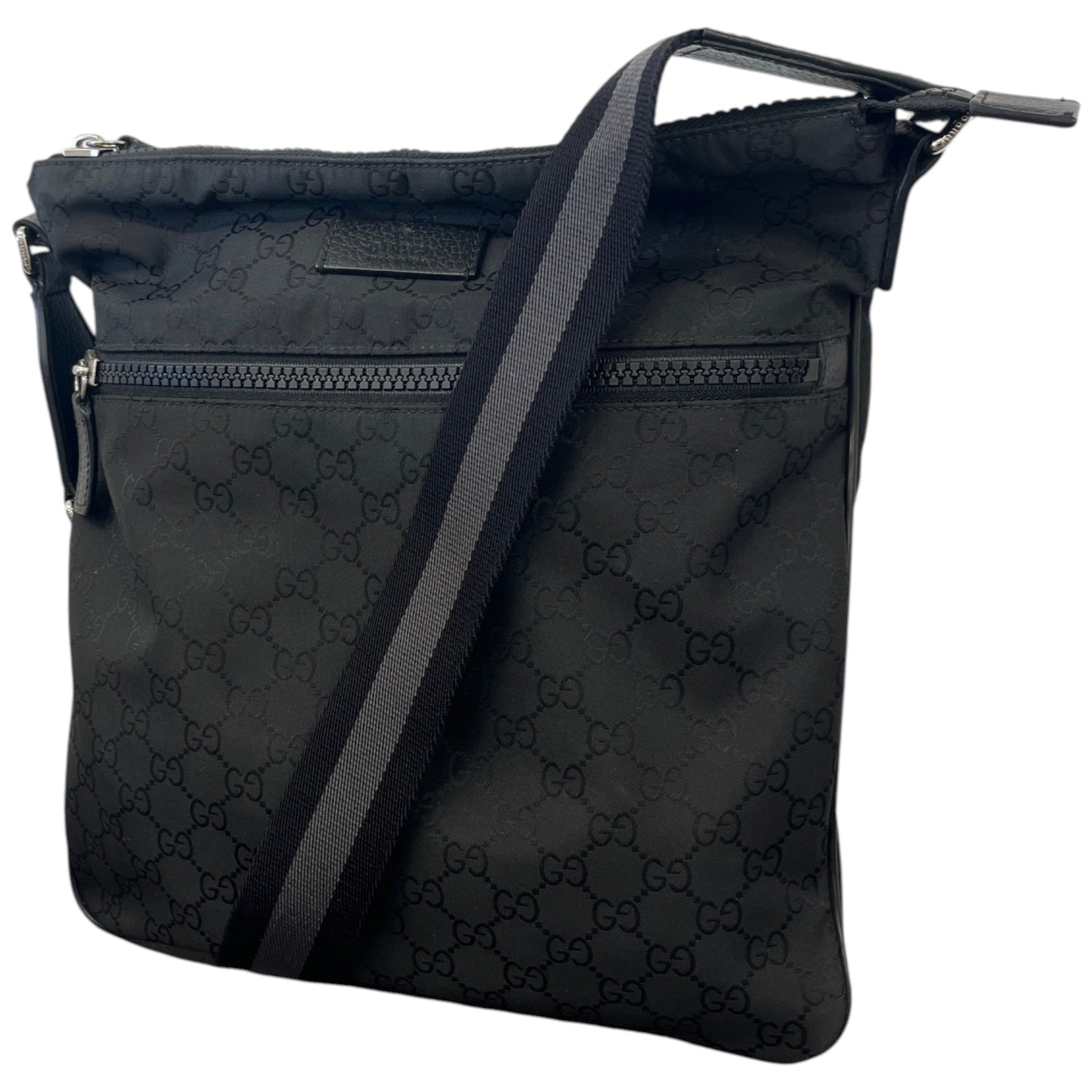 Men's Gg Supreme Messenger Bag Black