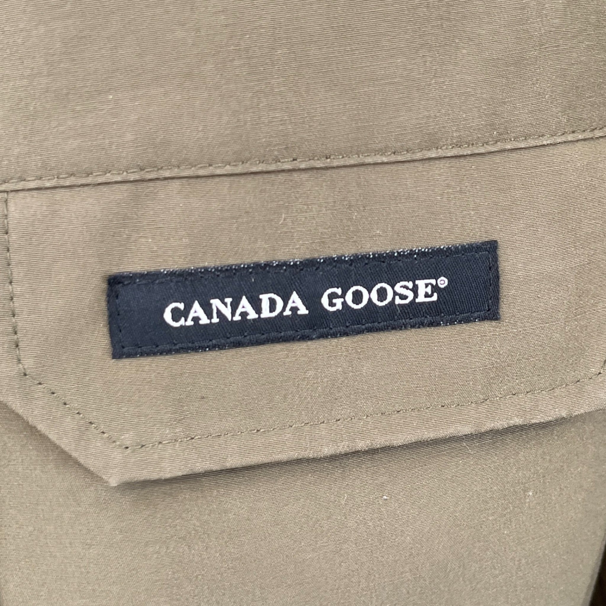 Women's Chilliwack Bomber Down Jacket Khaki Size S