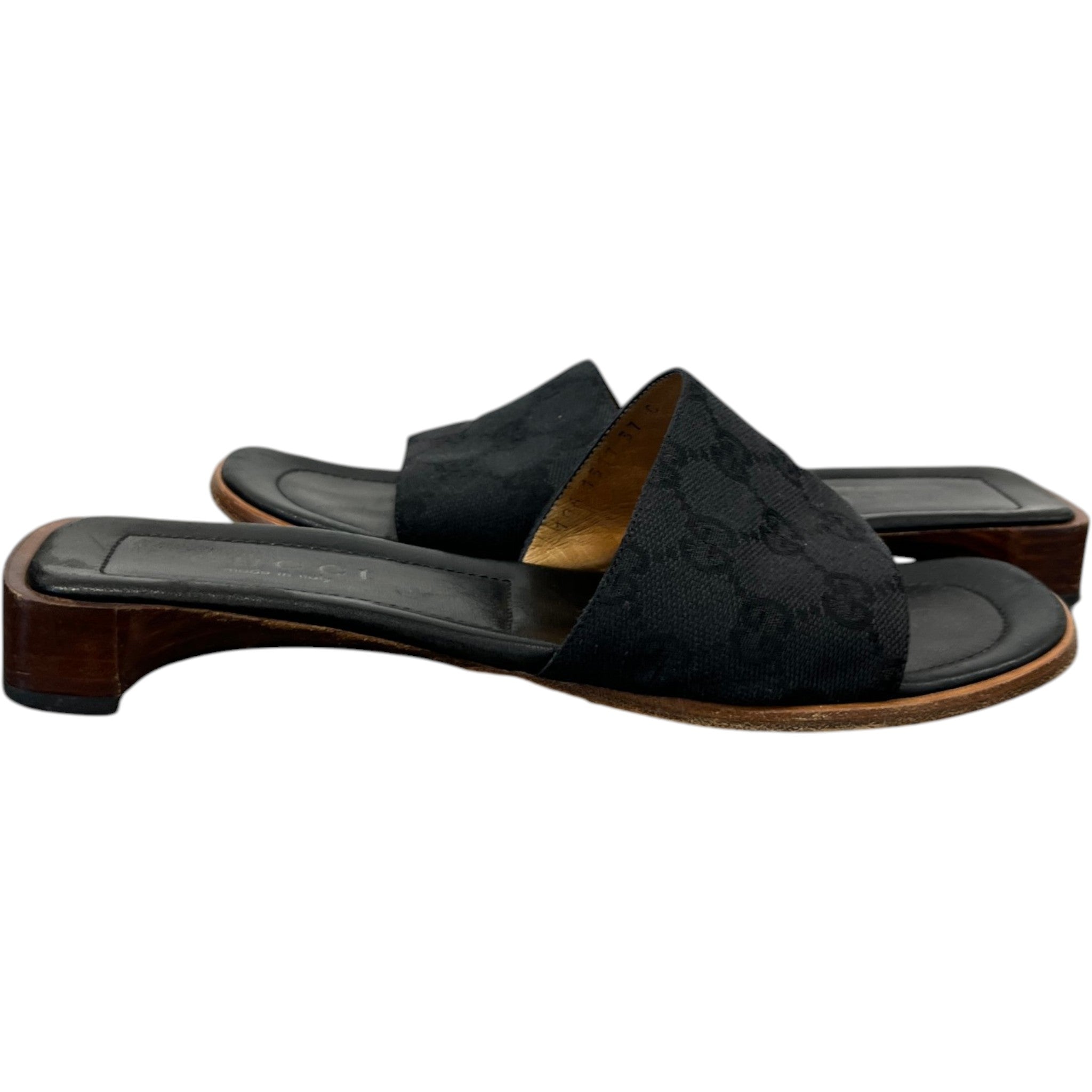 Women's Gg Supreme Sandals Black Size EU 37 / UK 4