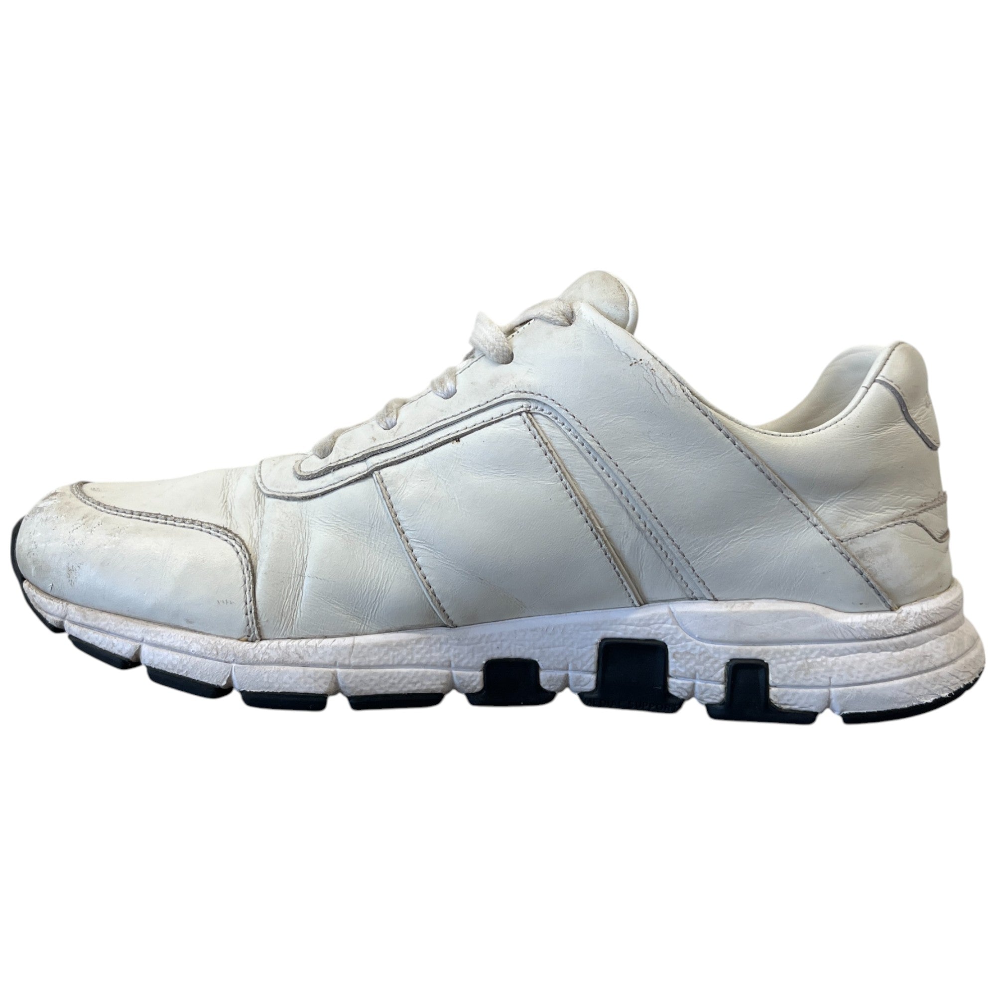 Women's Gg Logo Low Trainers White Size EU 38 / UK 5