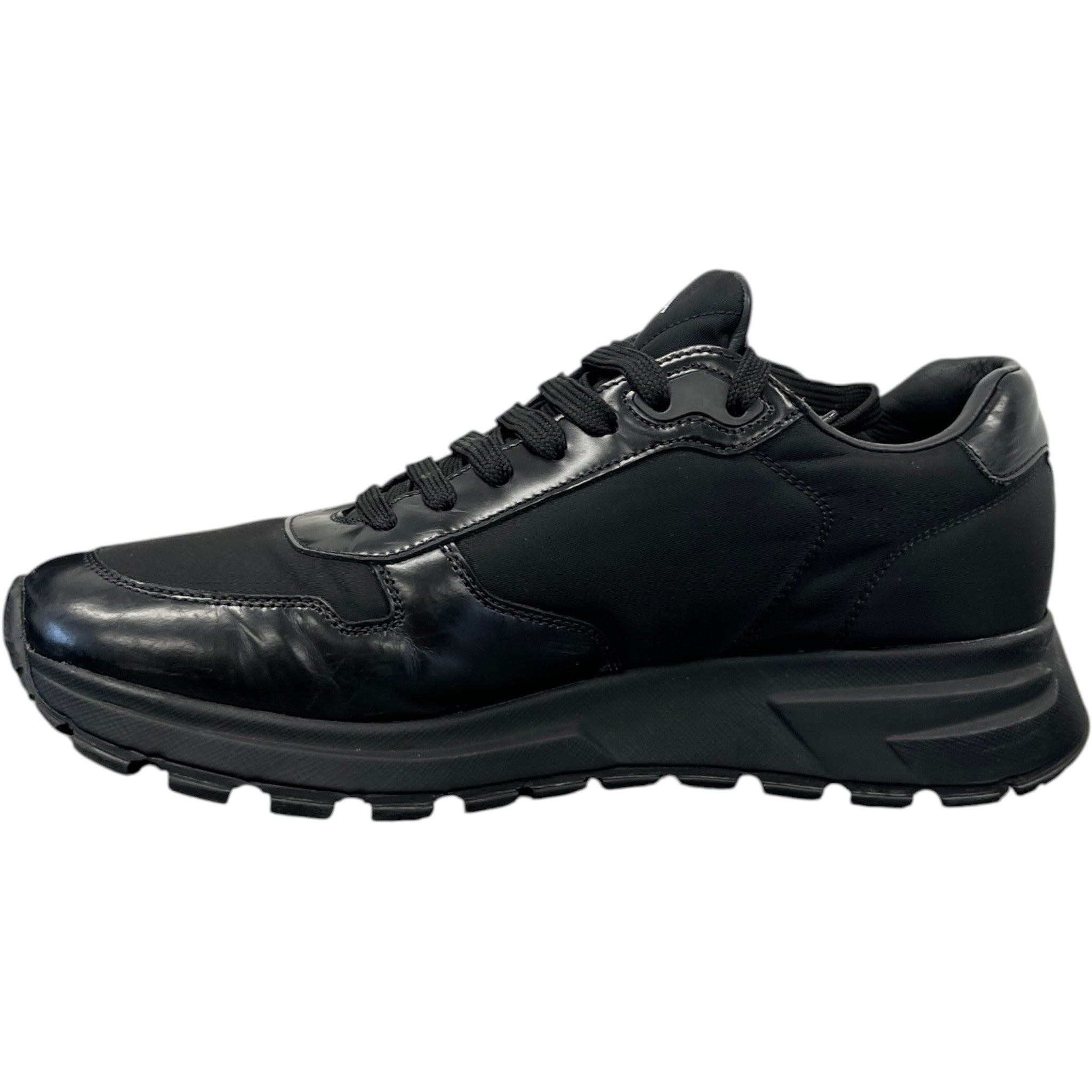 Men's Re-Nylon Prax 1 Low Trainers Black Size EU 40 / UK 6