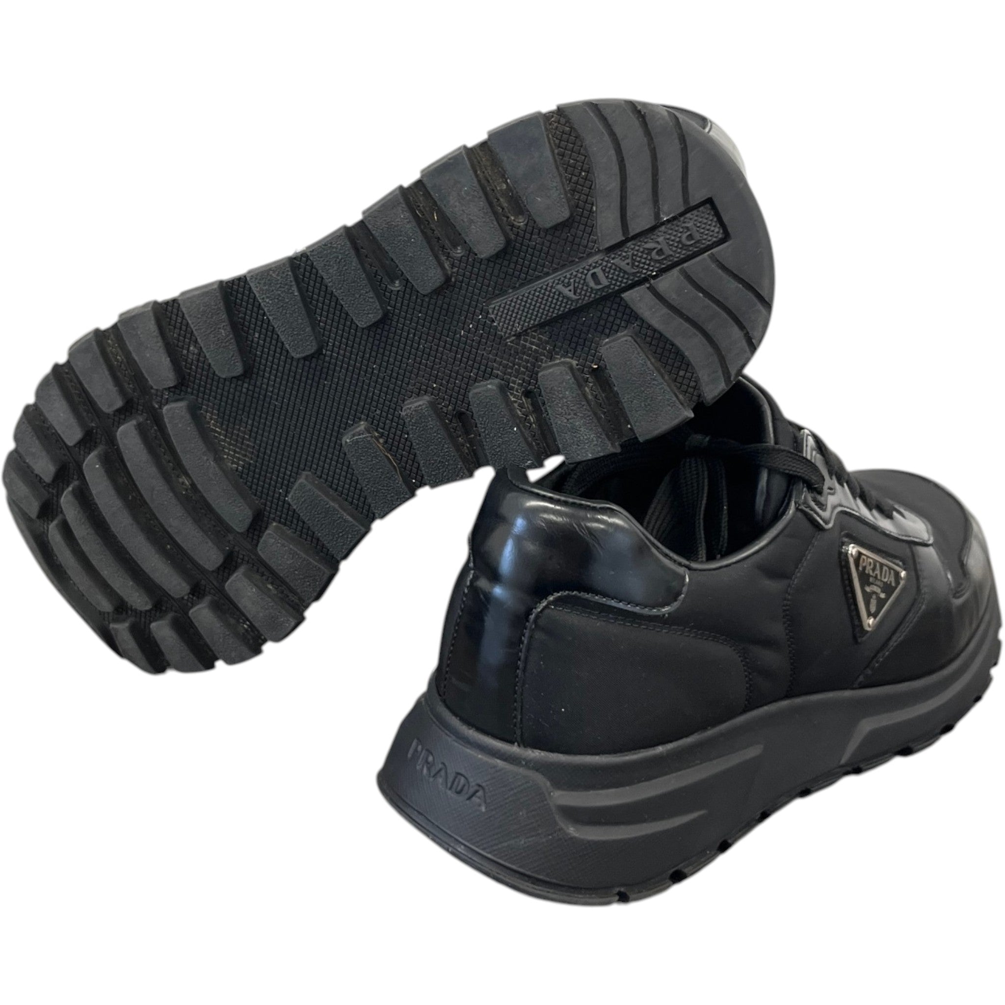 Men's Re-Nylon Prax 1 Low Trainers Black Size EU 40 / UK 6