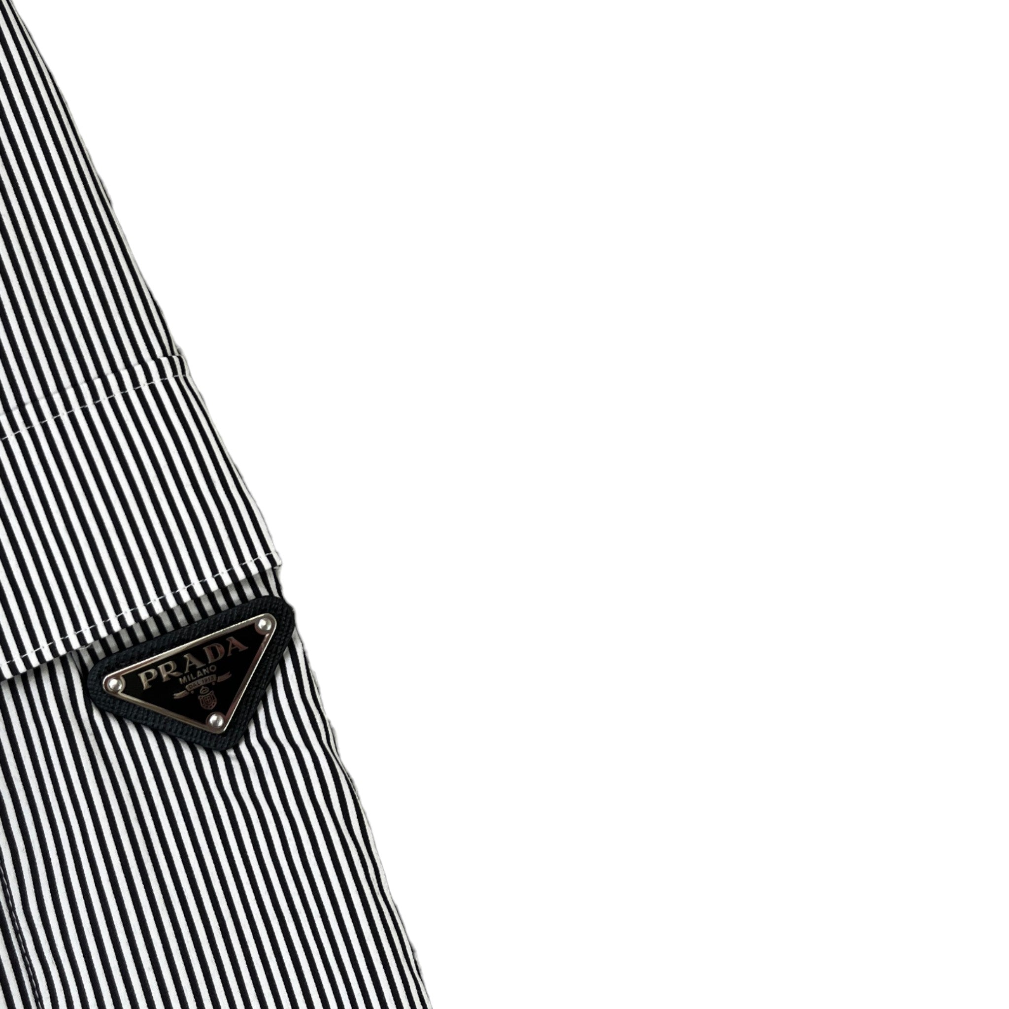 Men's Striped Plaque Logo Shirt Black Size M