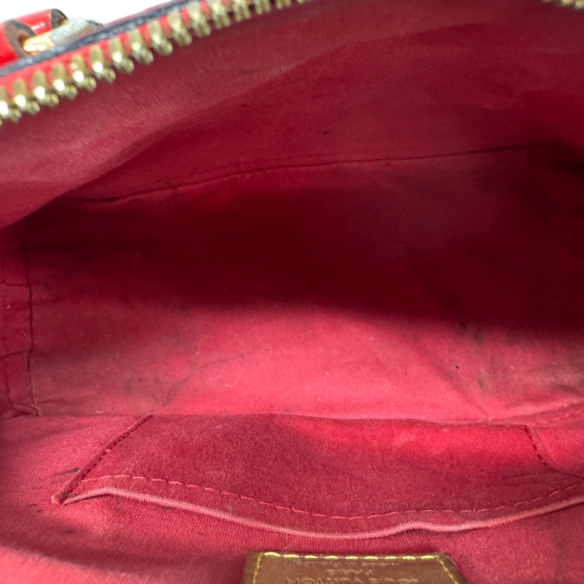 Women's Vernis Leather Alma Bb Bag Red