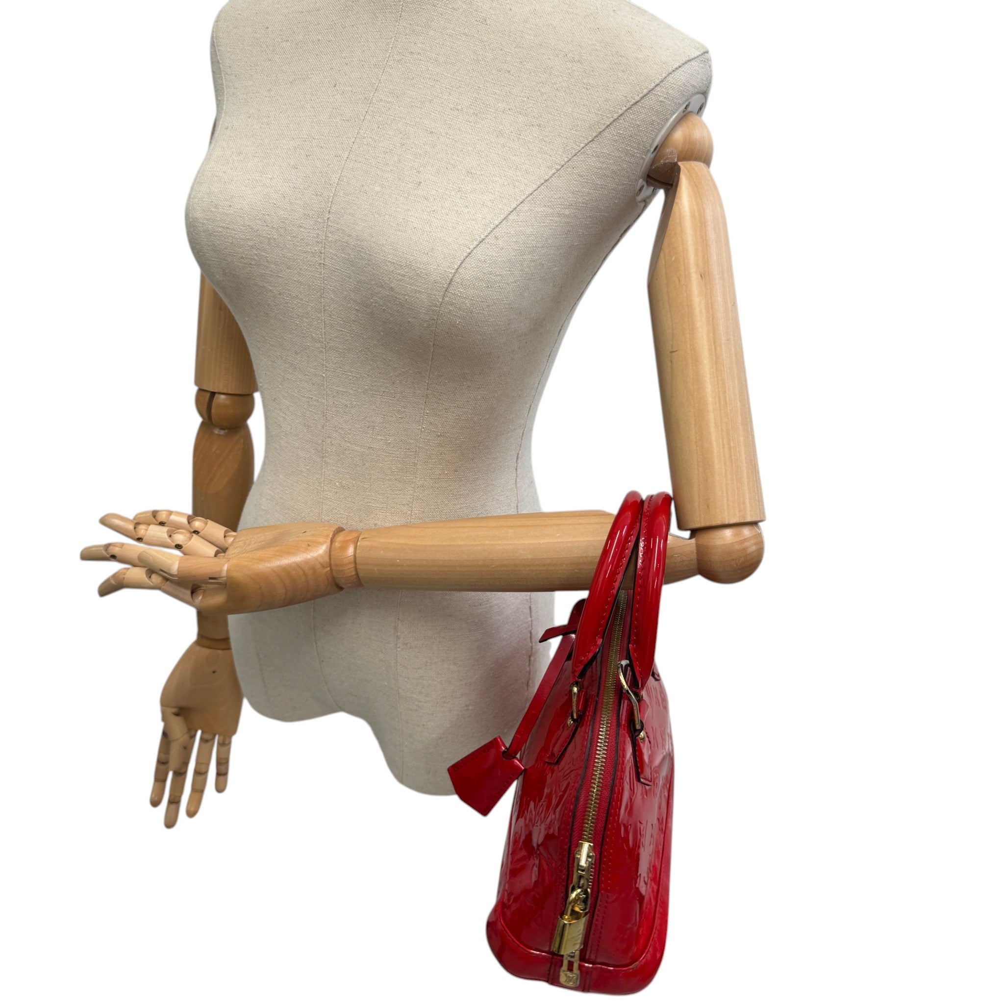 Women's Vernis Leather Alma Bb Bag Red
