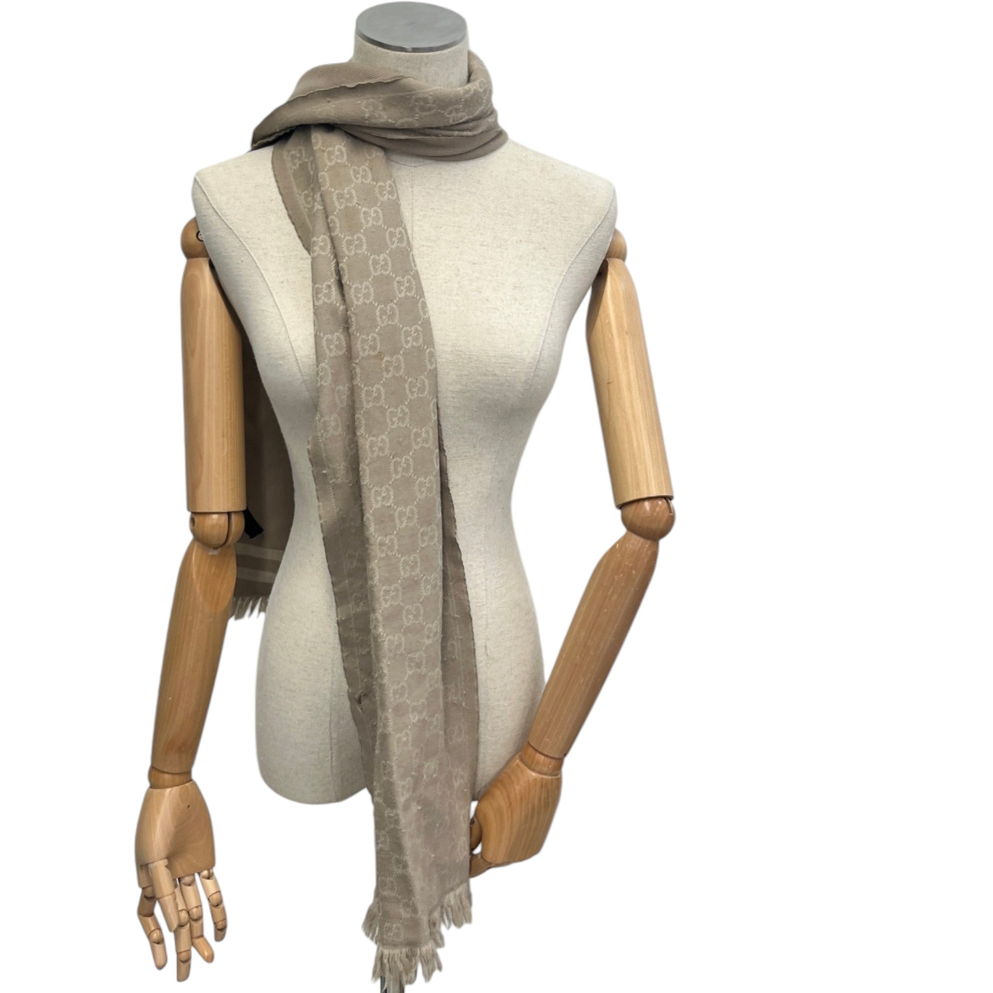 Women's Gg Supreme Scarf Beige