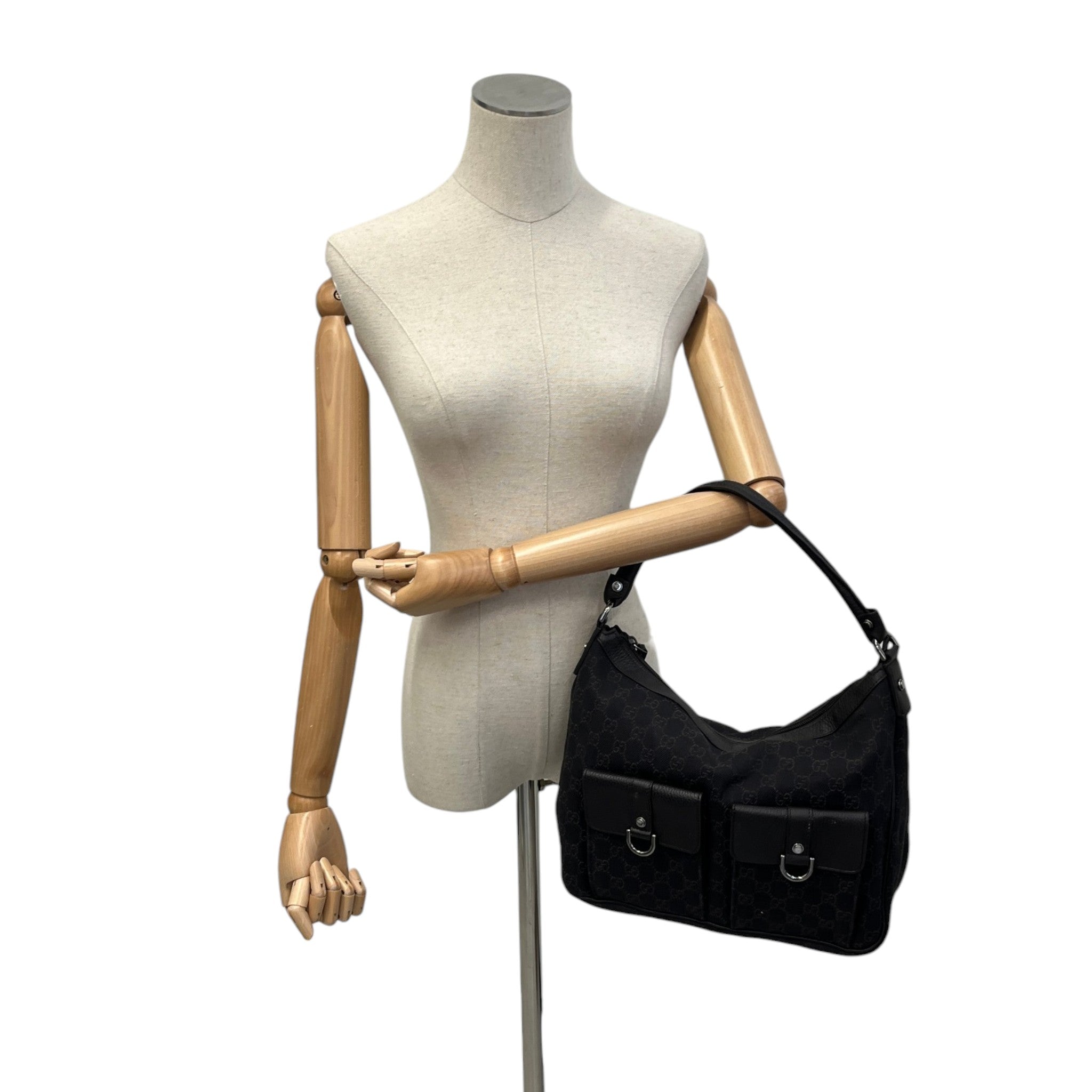 Women's Gg Canvas Abbey Pocket Handbag Black