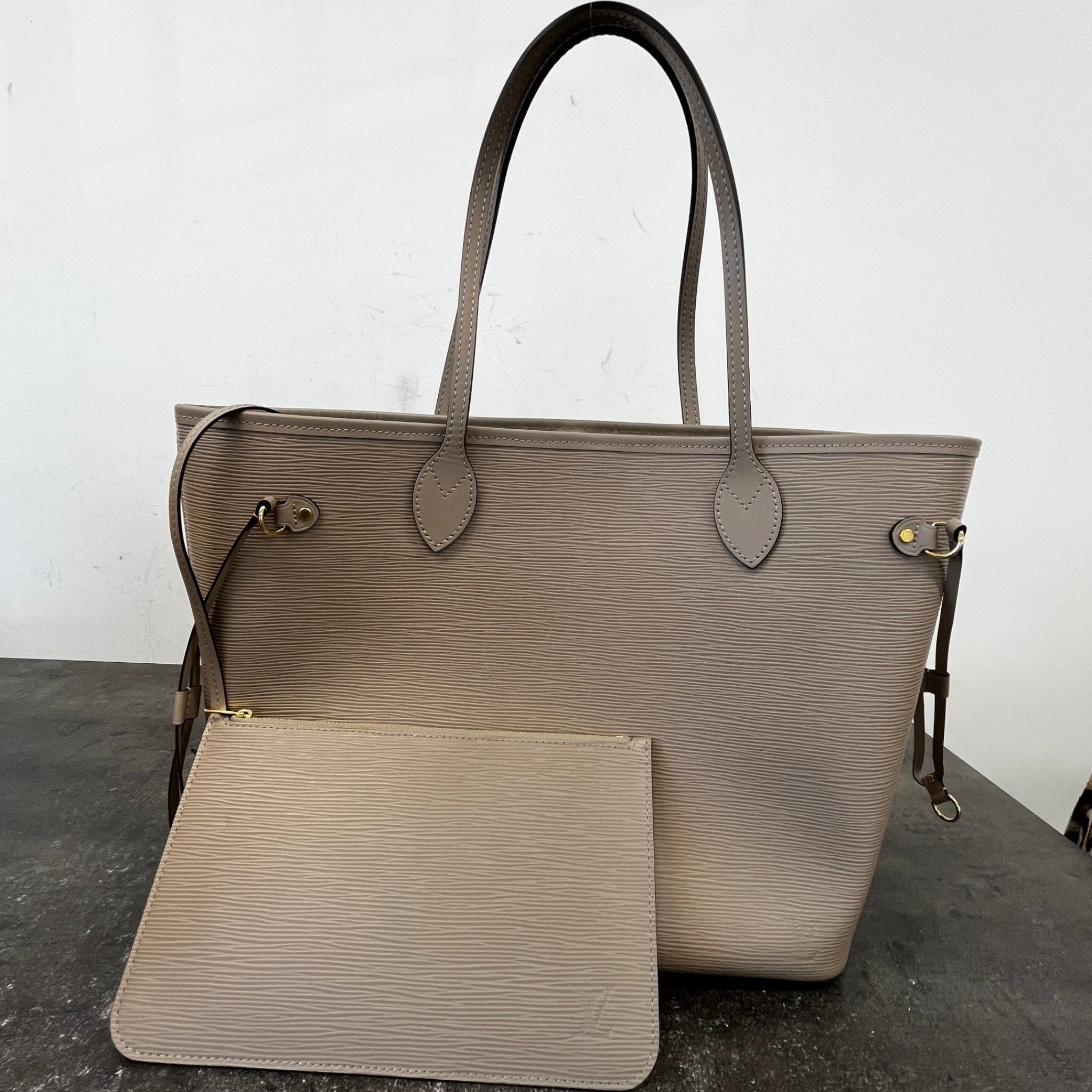 Women's Neverfull Mm Epi Galet Bag Beige
