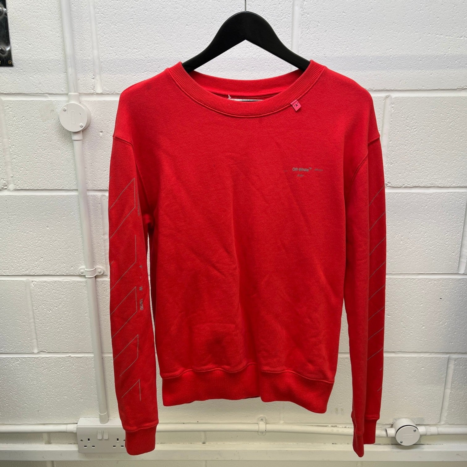 Men's Arrow Logo Sweatshirt Red Size S