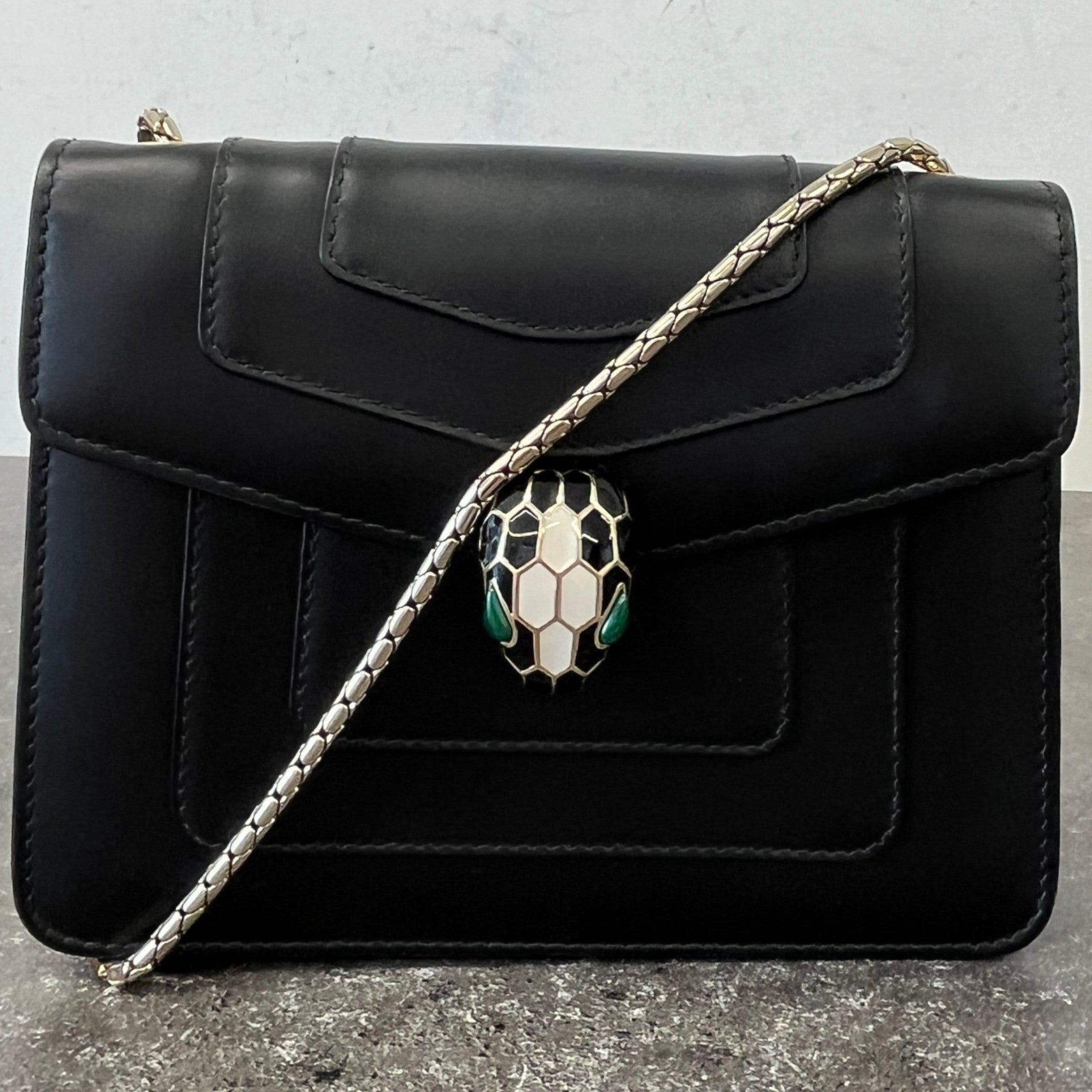 Women's Serpenti Forever Bag Black