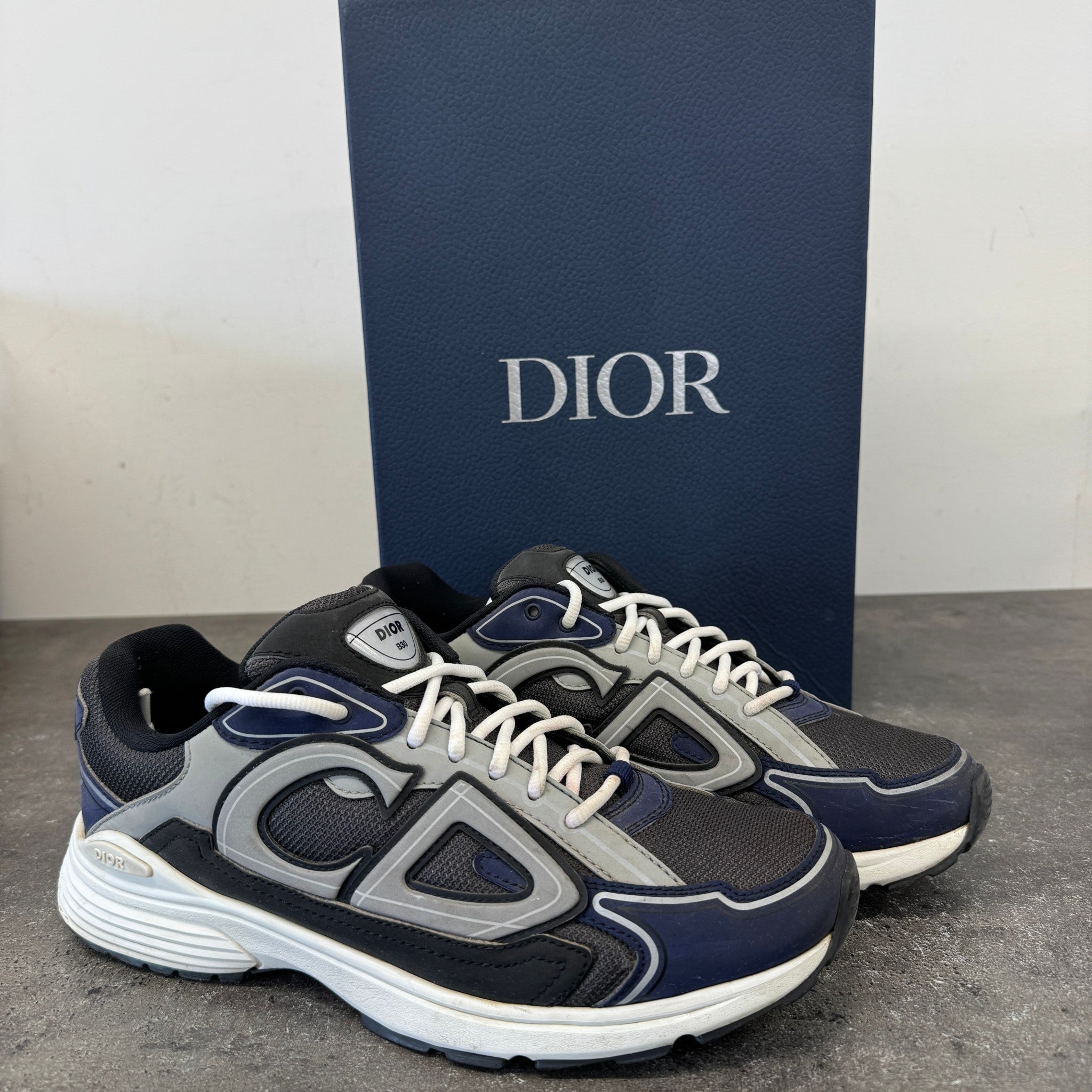 Men's B30 Low Trainers Navy Size EU 43.5 / UK 9.5