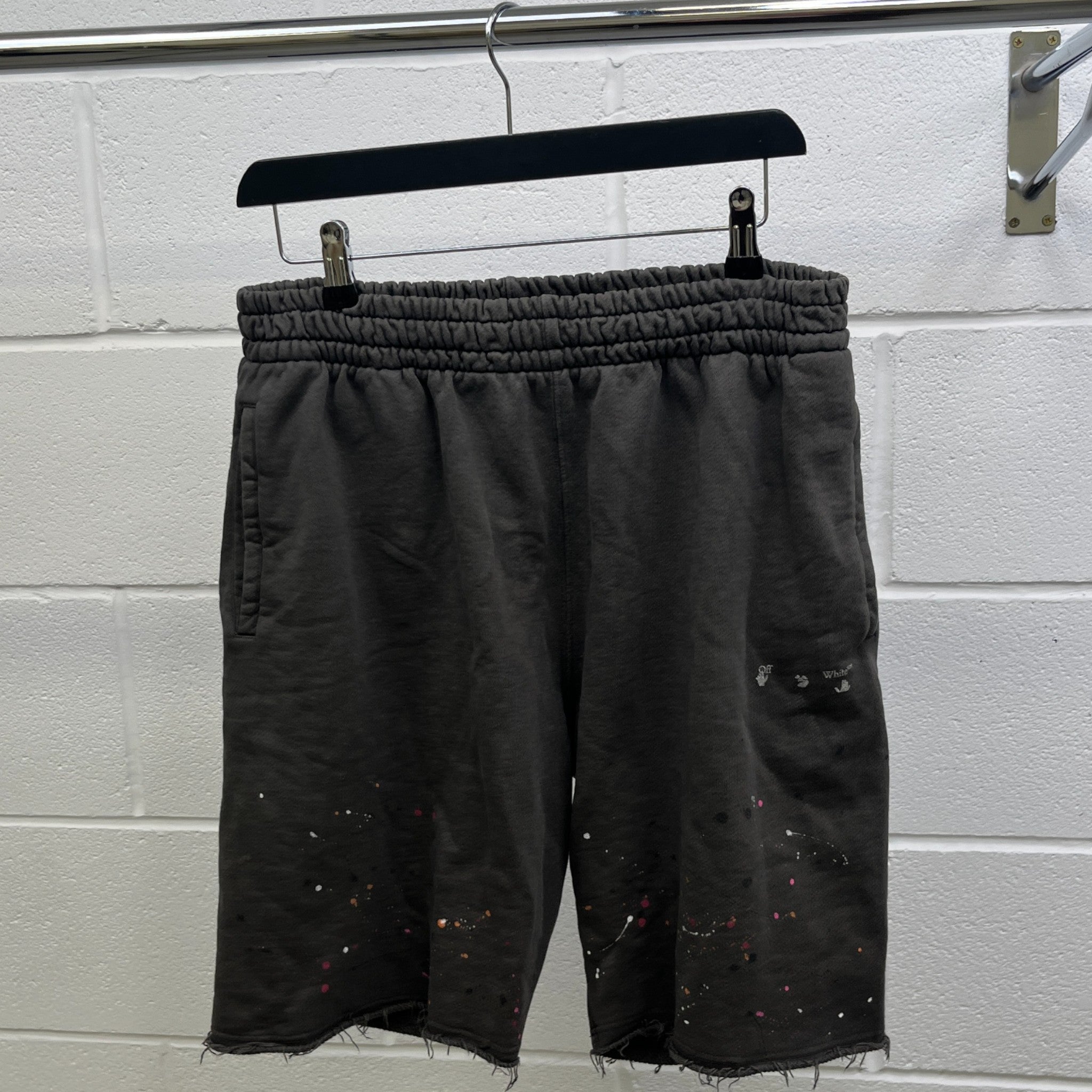 Men's Paint Splatter Logo Shorts Charcoal Size M