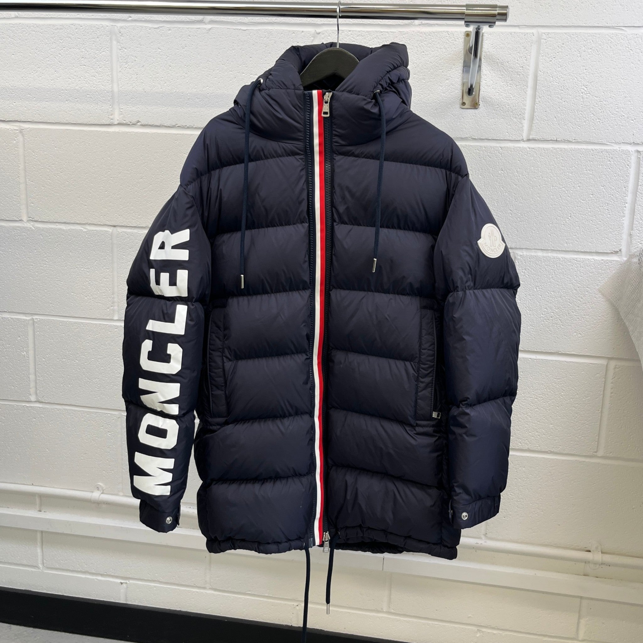 Men's Monceniso Down Jacket Navy Size 2 / M