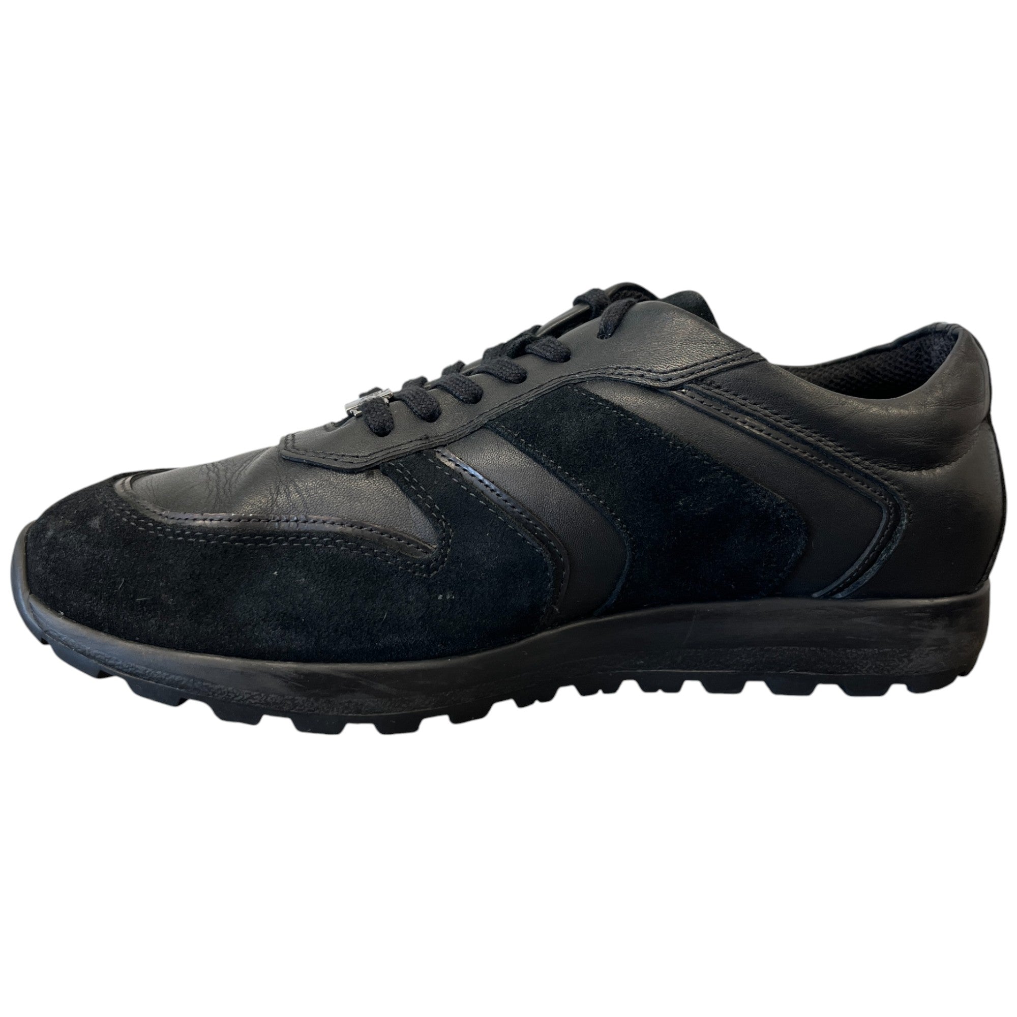 Men's Medusa Plaque Low Trainers Black Size EU 41 / UK 7
