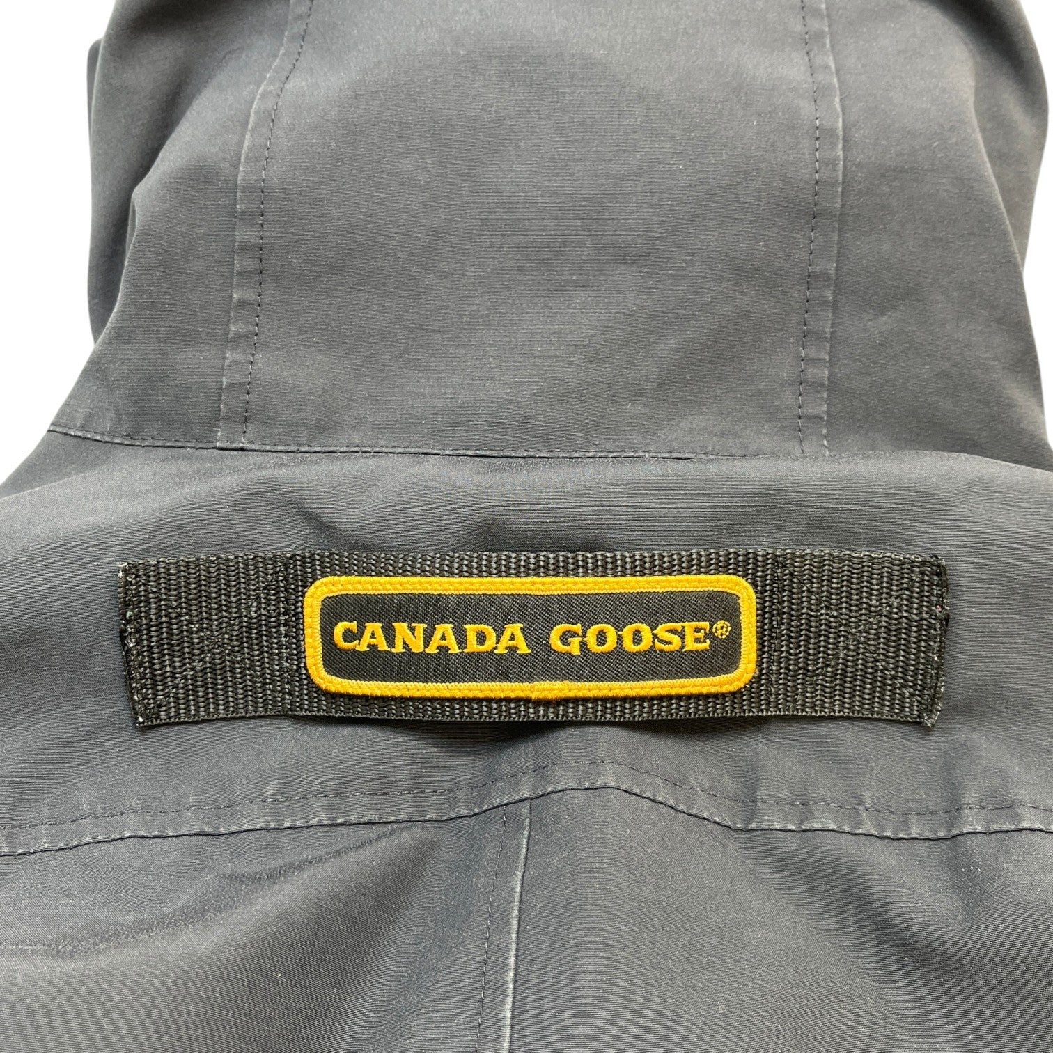 Men's Chateau Parka Down Jacket Charcoal Size M