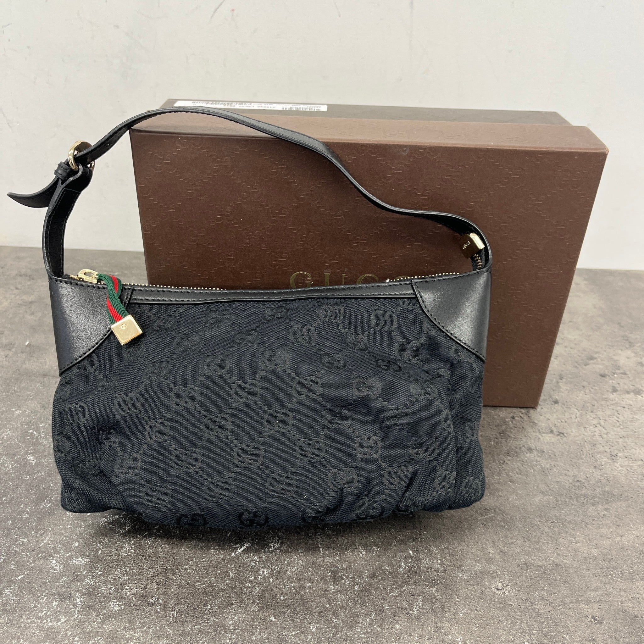 Women's Gg Supreme Pochette Handbag Black