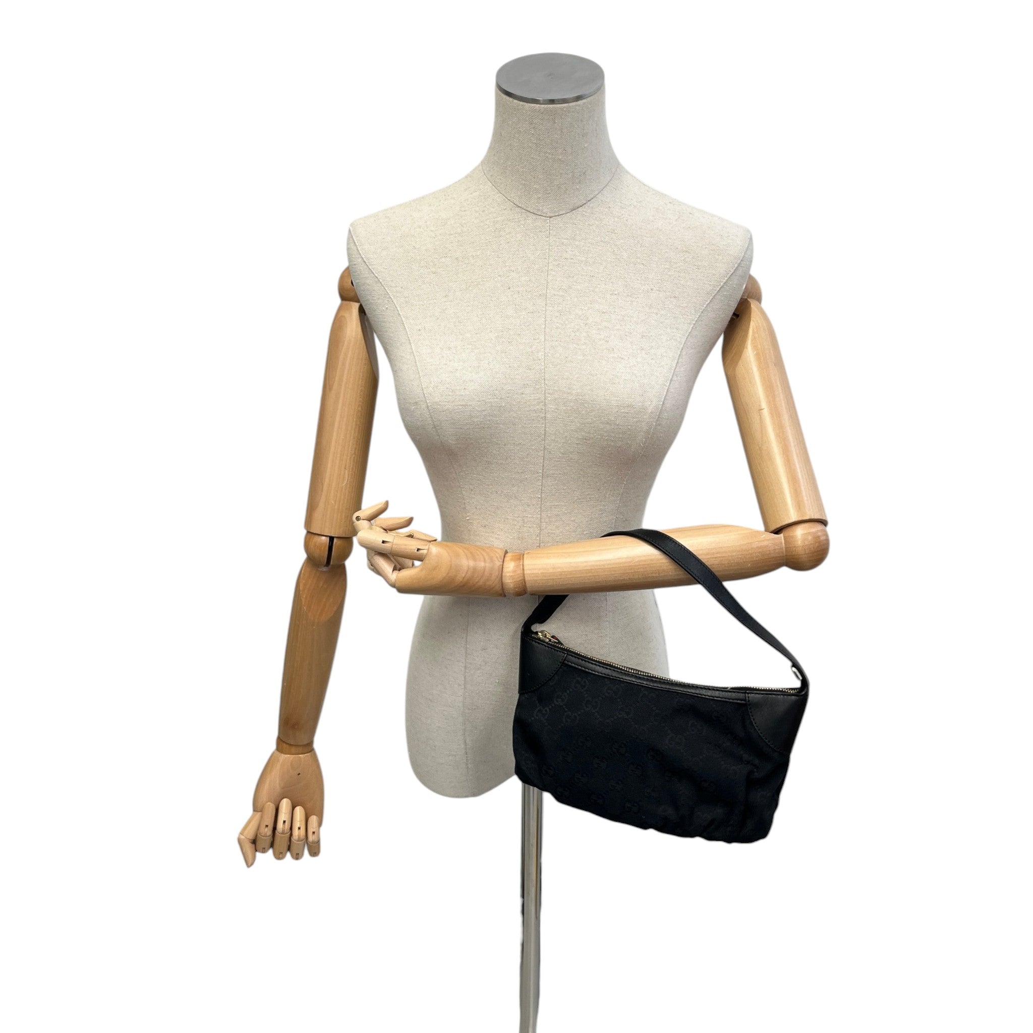 Women's Gg Supreme Pochette Handbag Black