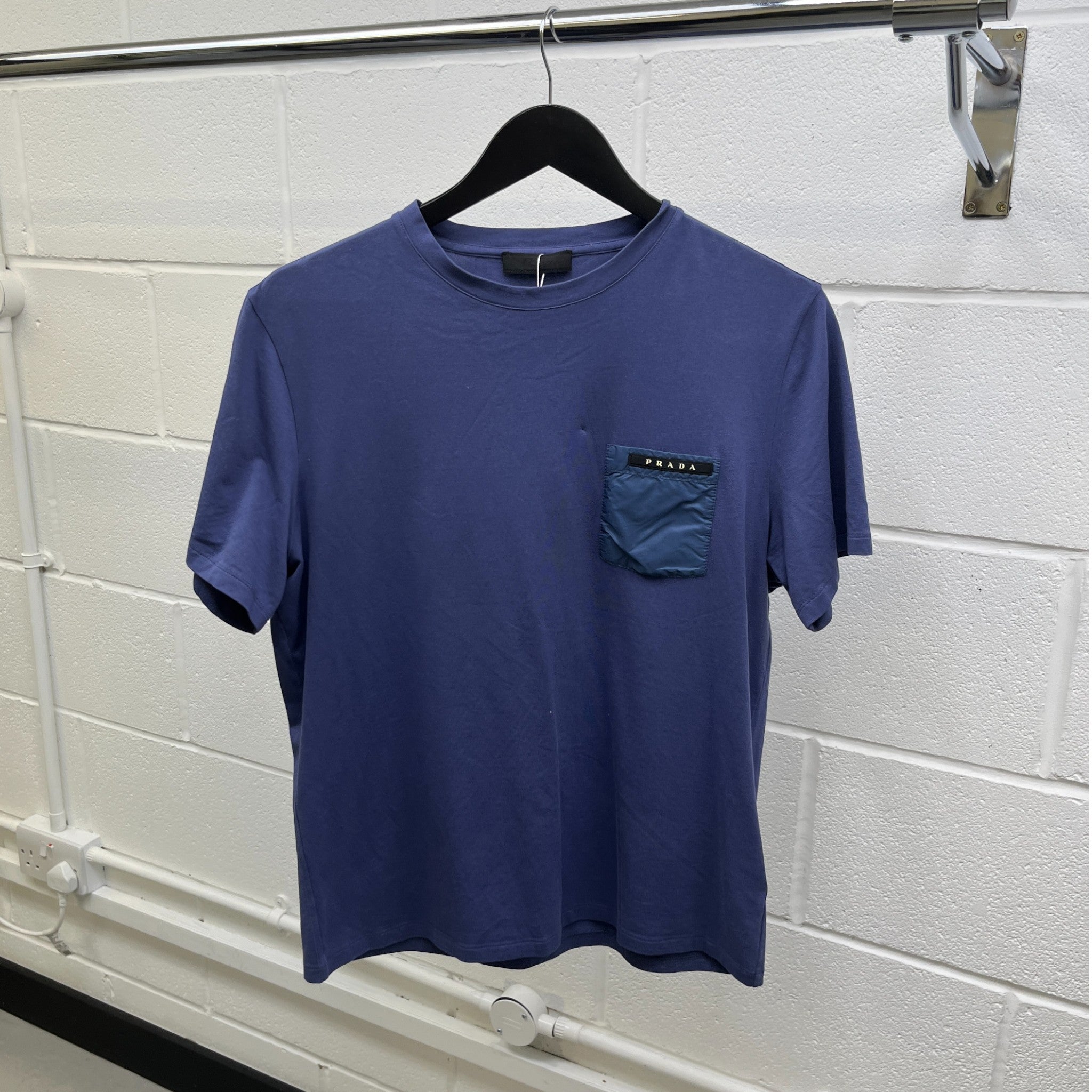 Men's Nylon Pocket Logo T-Shirt Blue Size L