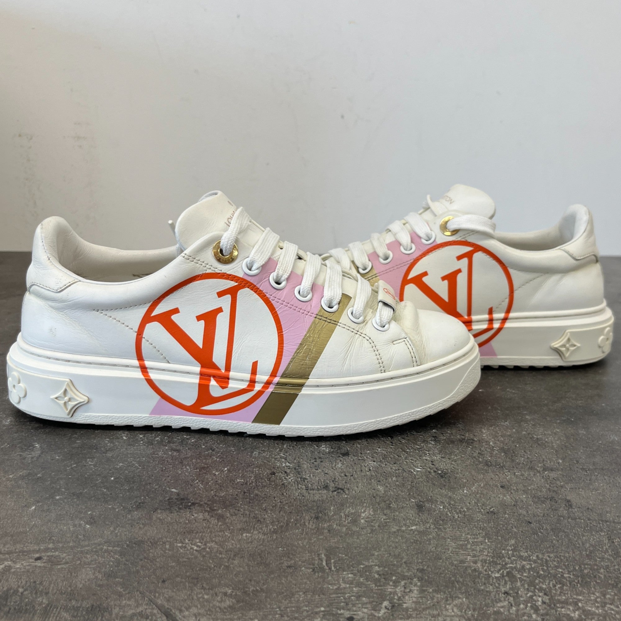 Women's Time Out Low Trainers White Size EU 36 / UK 3