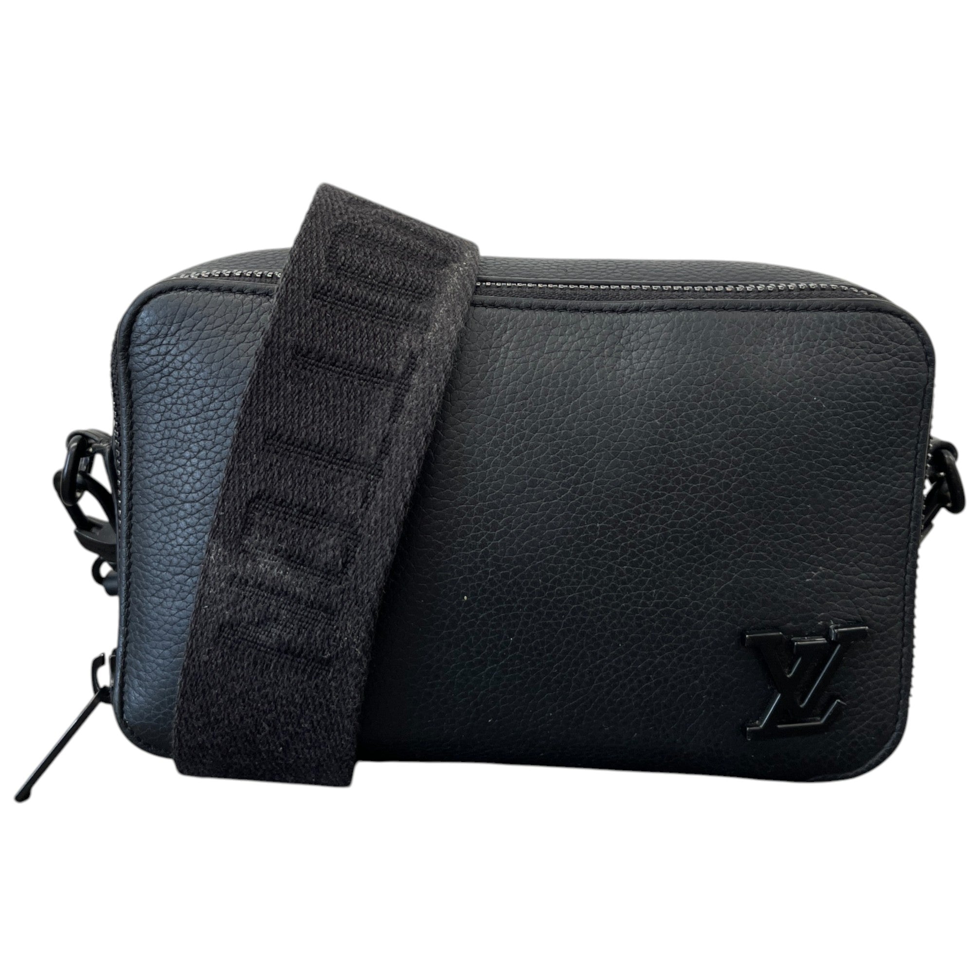 Men's Alpha Wearable Wallet Belt Bag Black