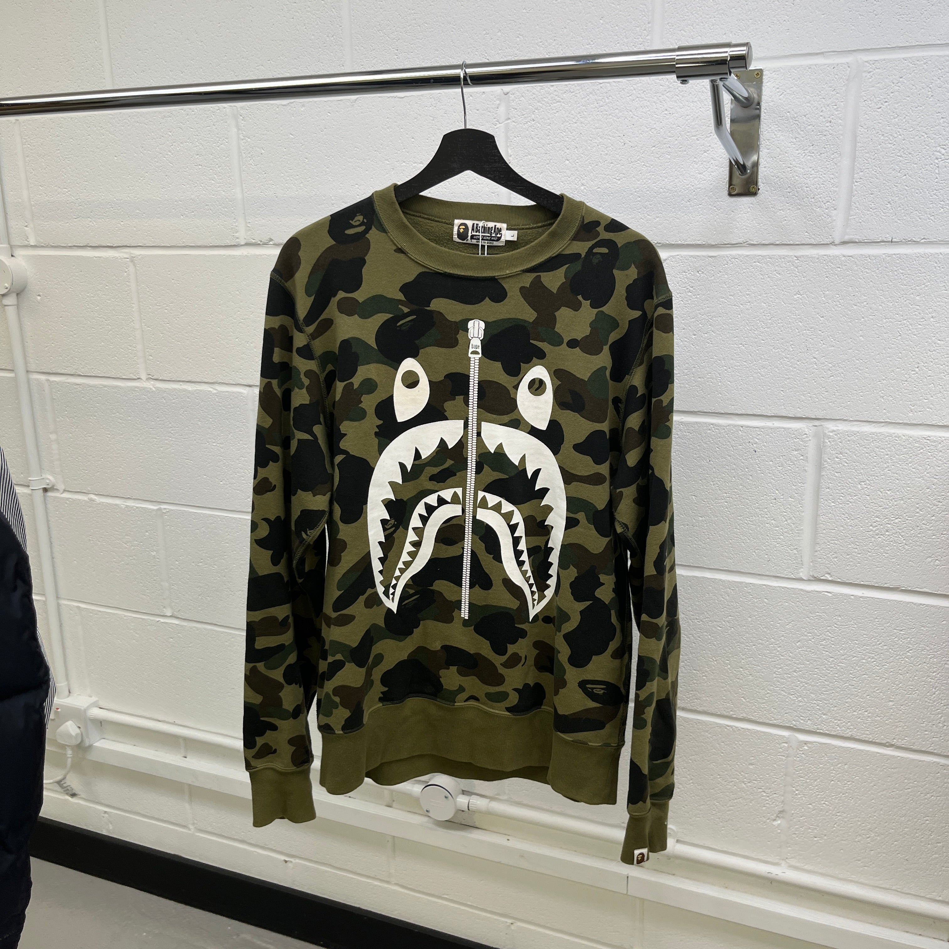 Men's Camo Shark Jumper Khaki Size L