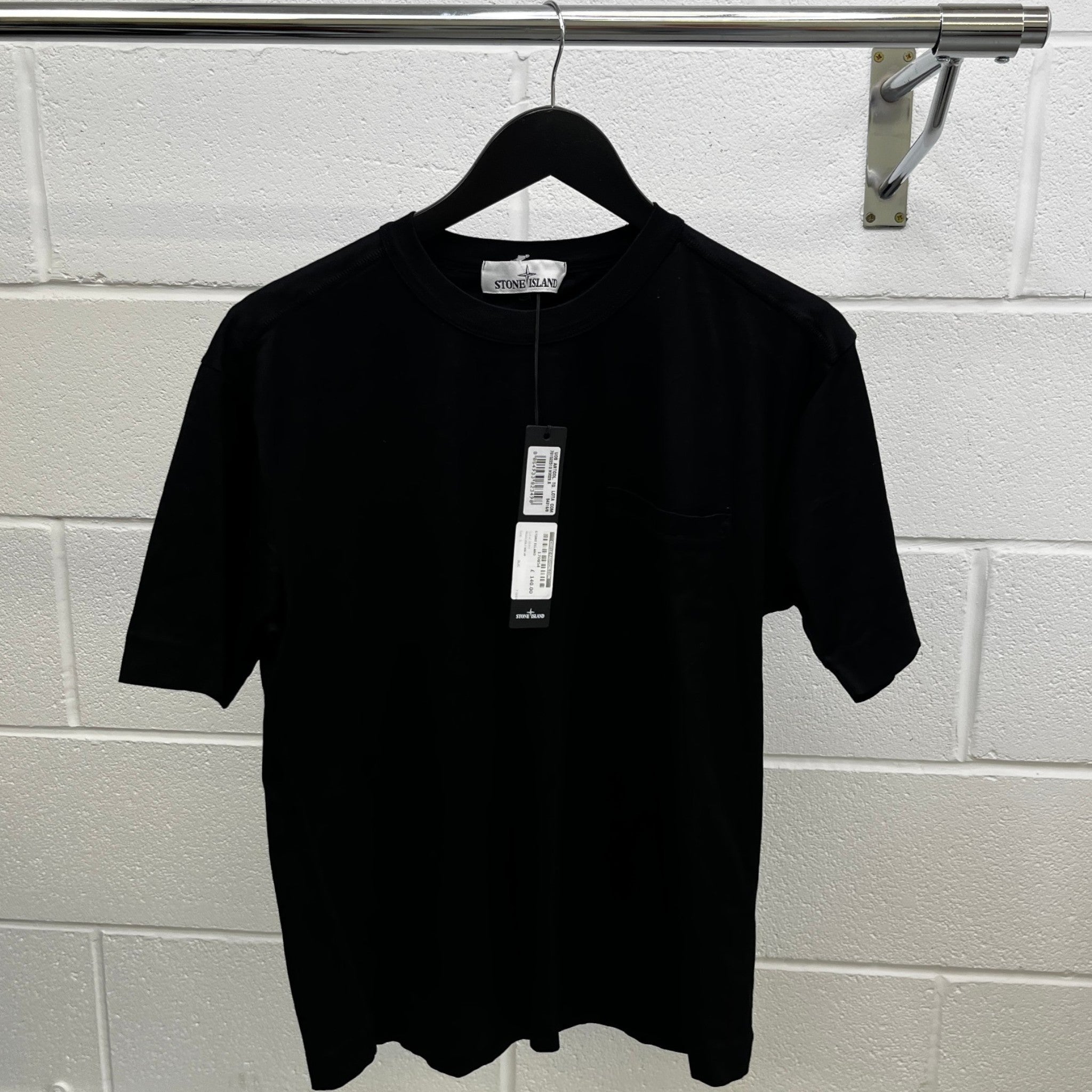 Men's Compass Logo Patch T-Shirt Black Size S