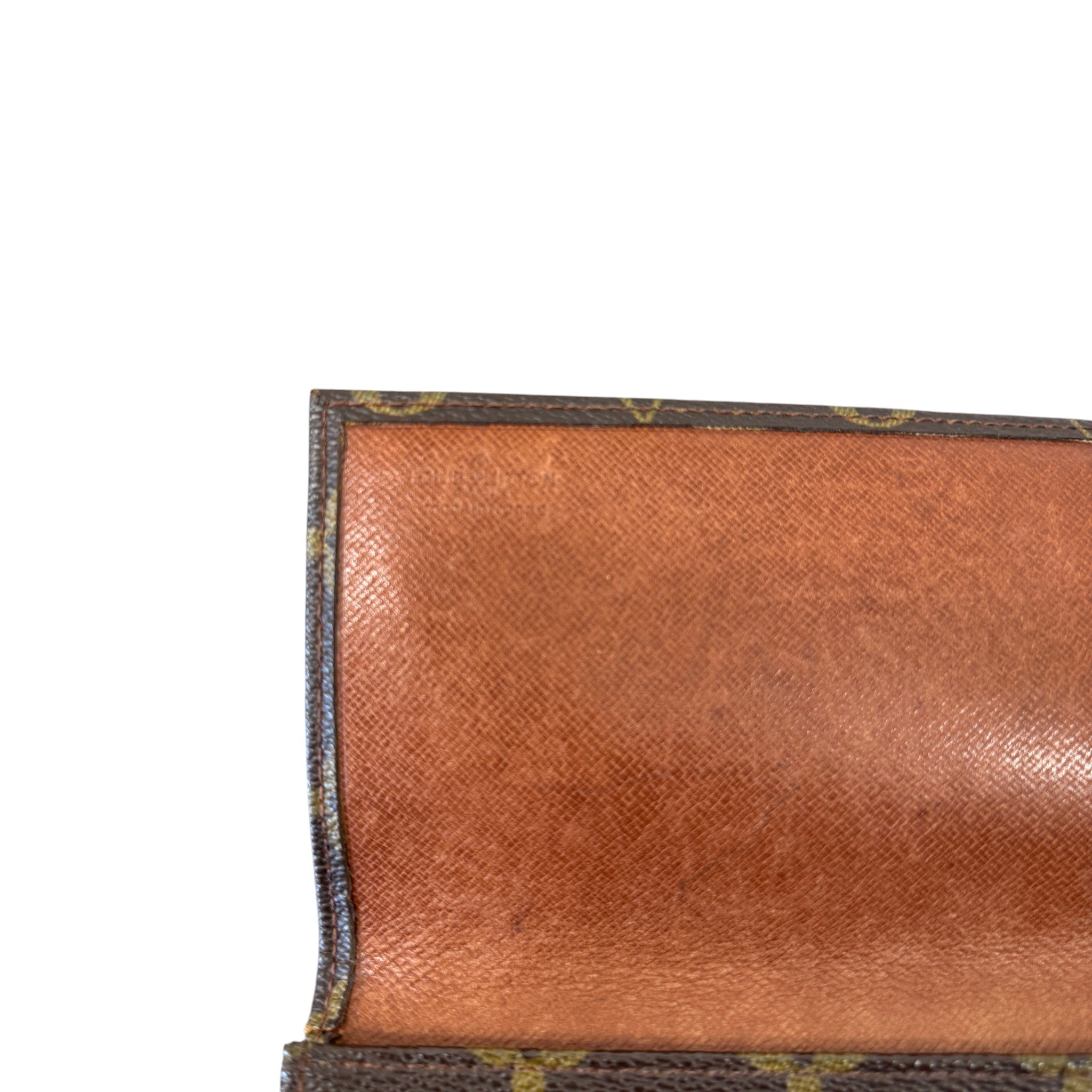 Women's Monogram Sarah Wallet Brown