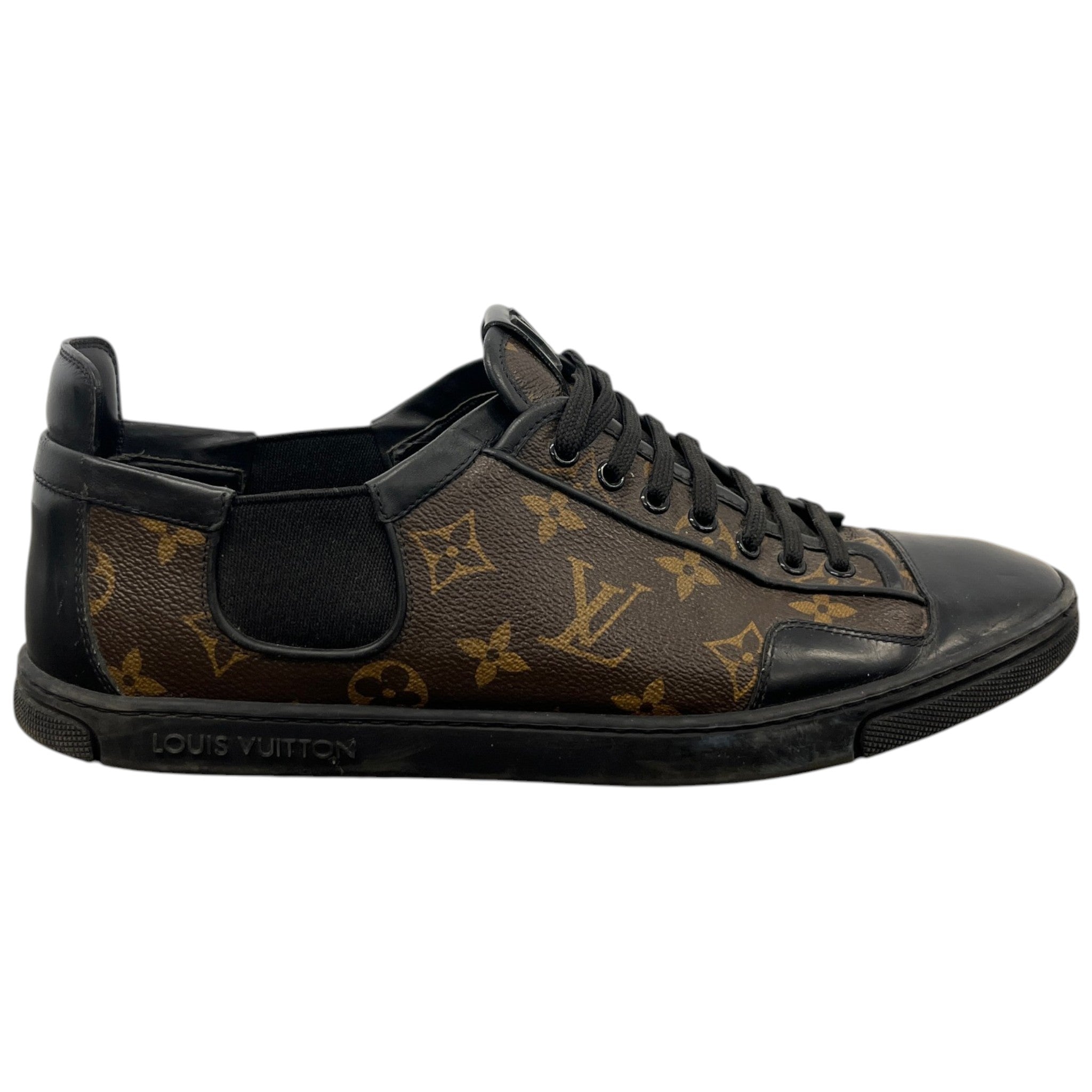 Men's Monogram Low Trainers Brown Size EU 42 / UK 8