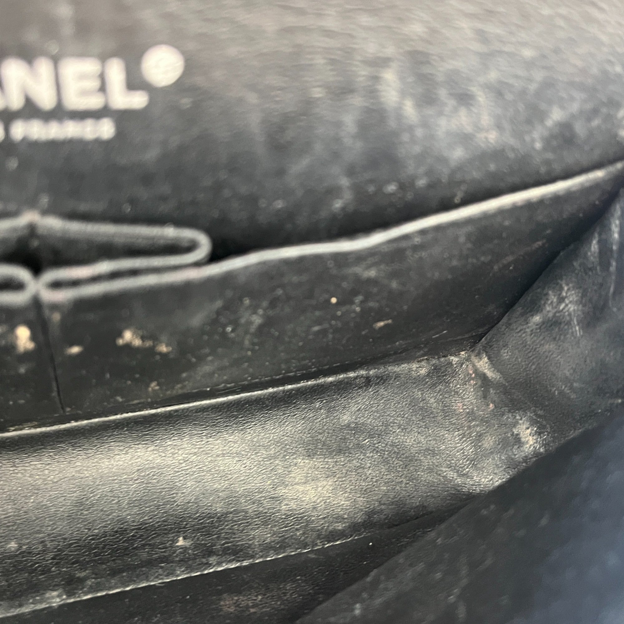 Women's Classic Flap Patent Medium Bag Black