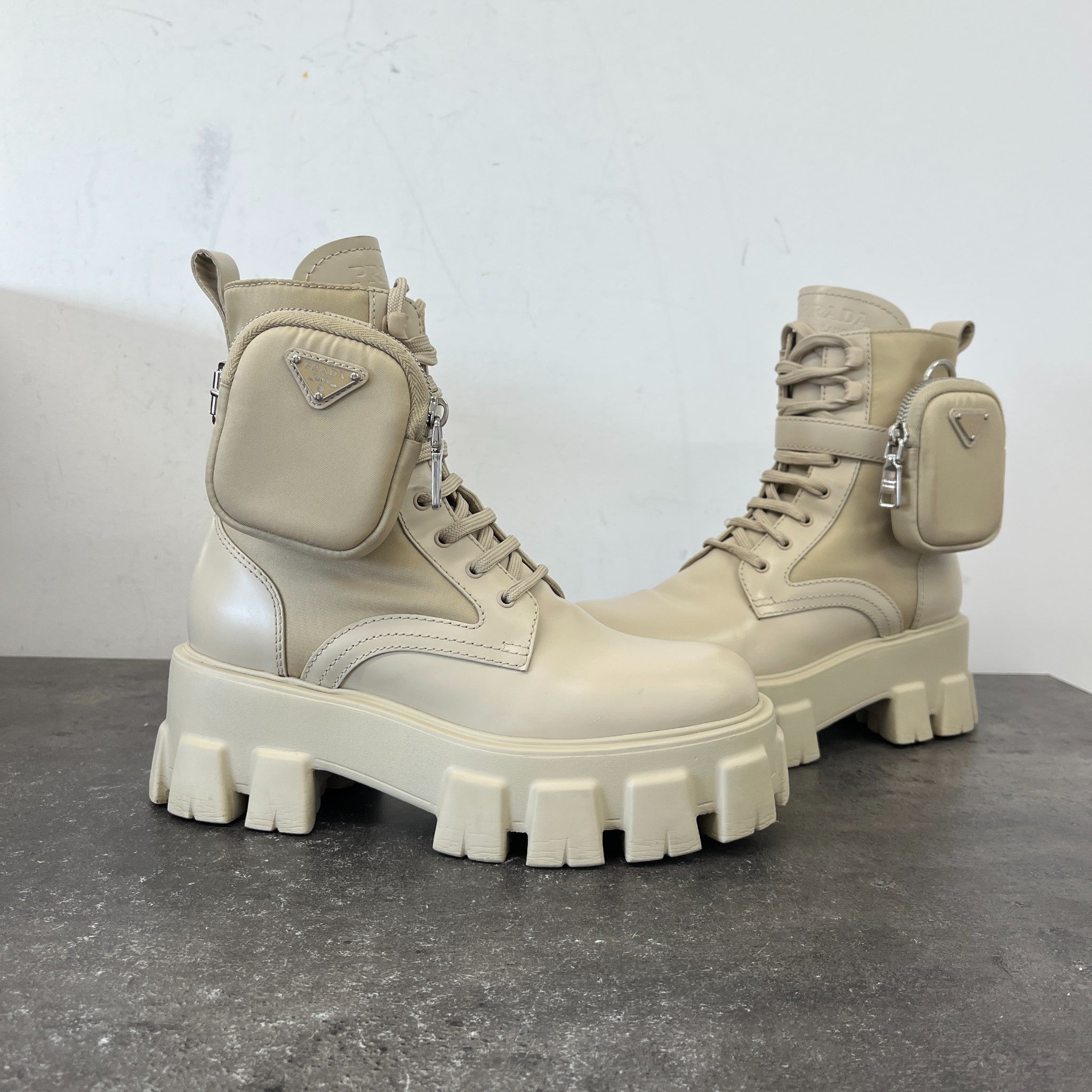 Women's Monolith Re-Nylon With Pouch Boots Cream Size EU 36.5 / UK 3.5