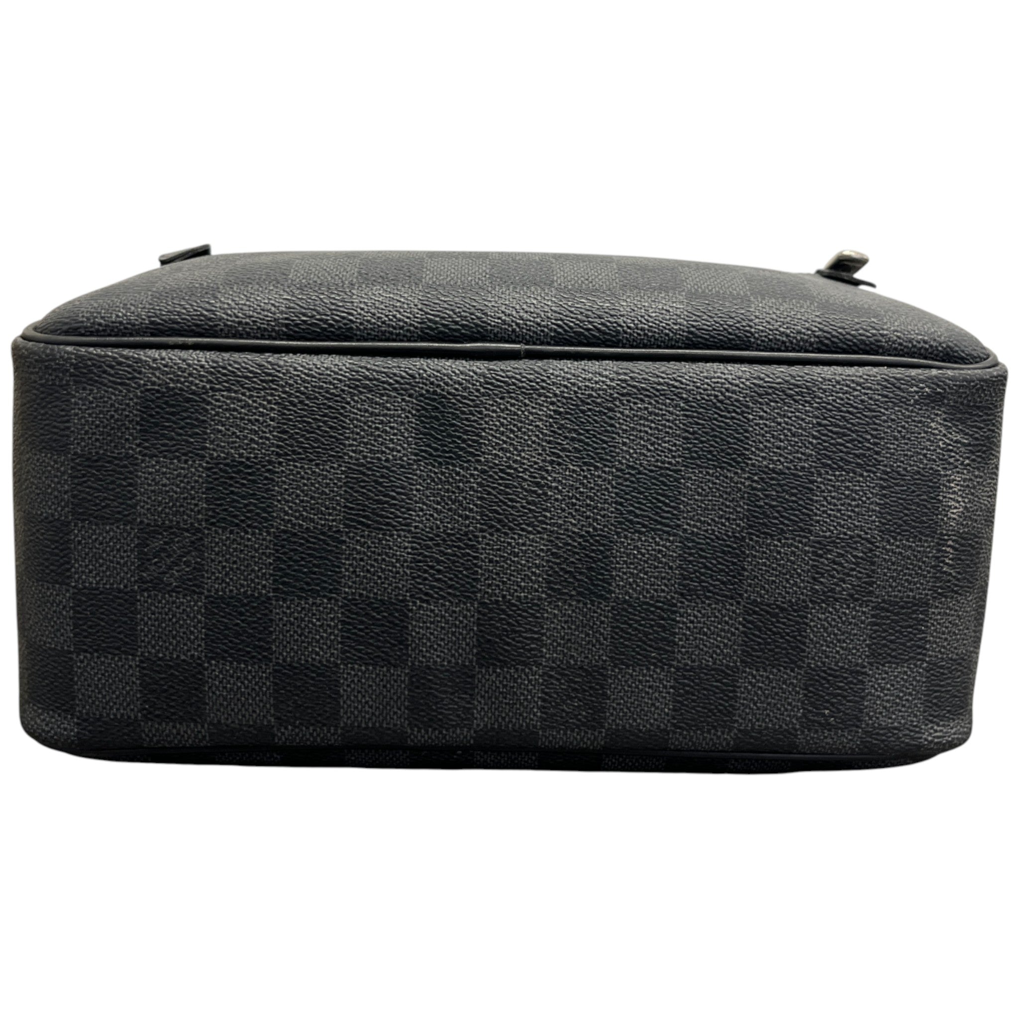 Men's Damier Graphite Toiletry Bag Black
