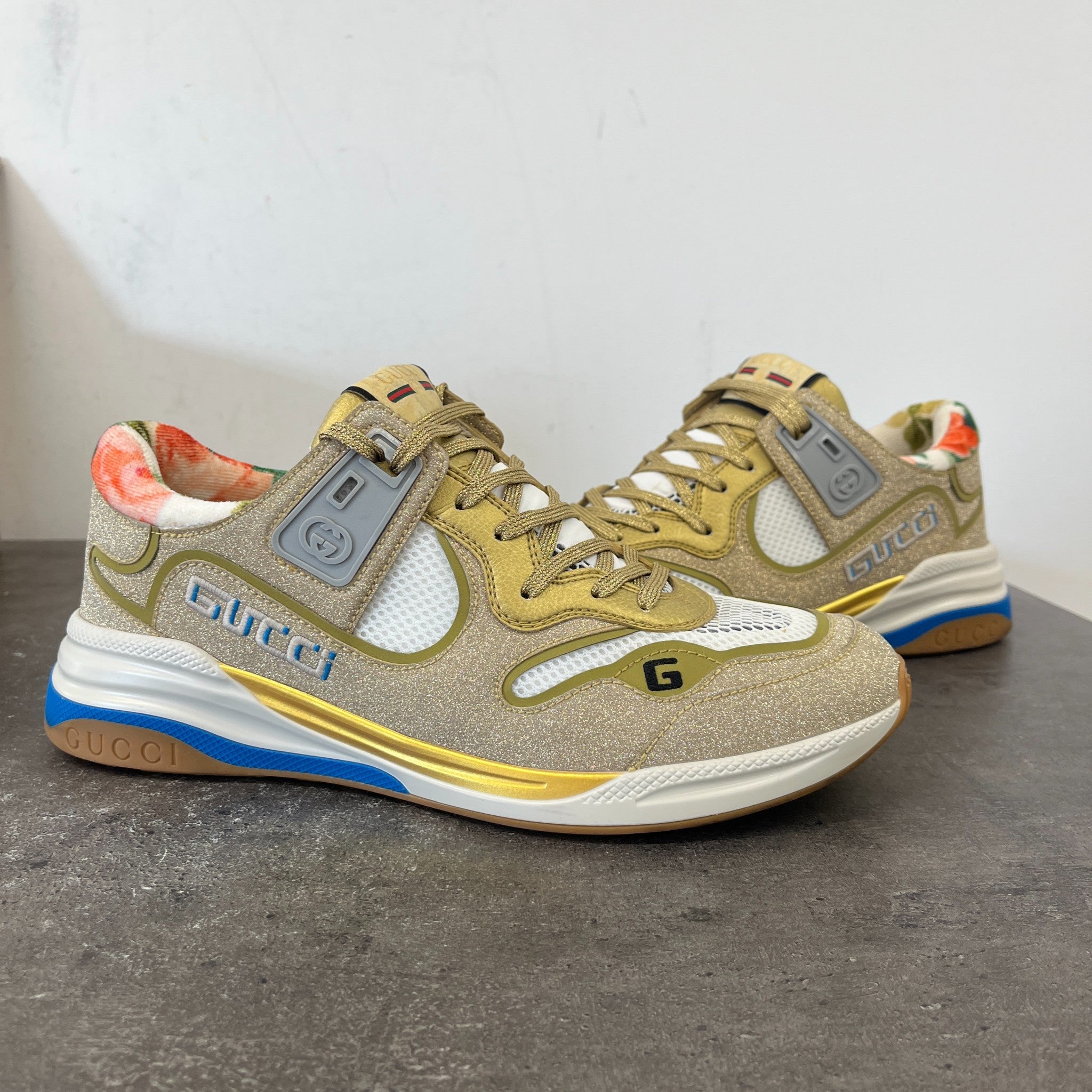 Men's Ultrapace Glitter Low Trainers Gold Size EU 41 / UK 7