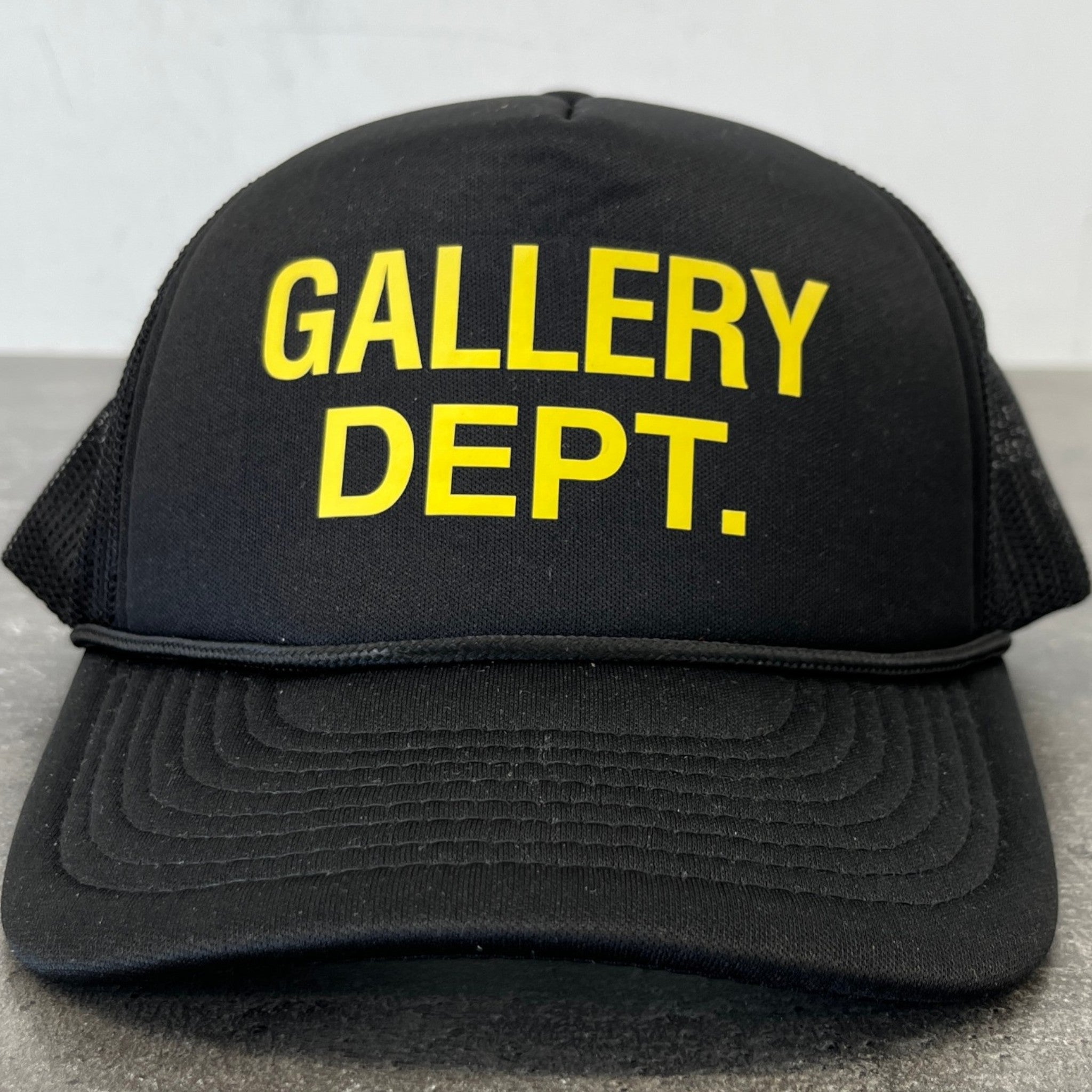 Men's Logo Trucker Cap Black