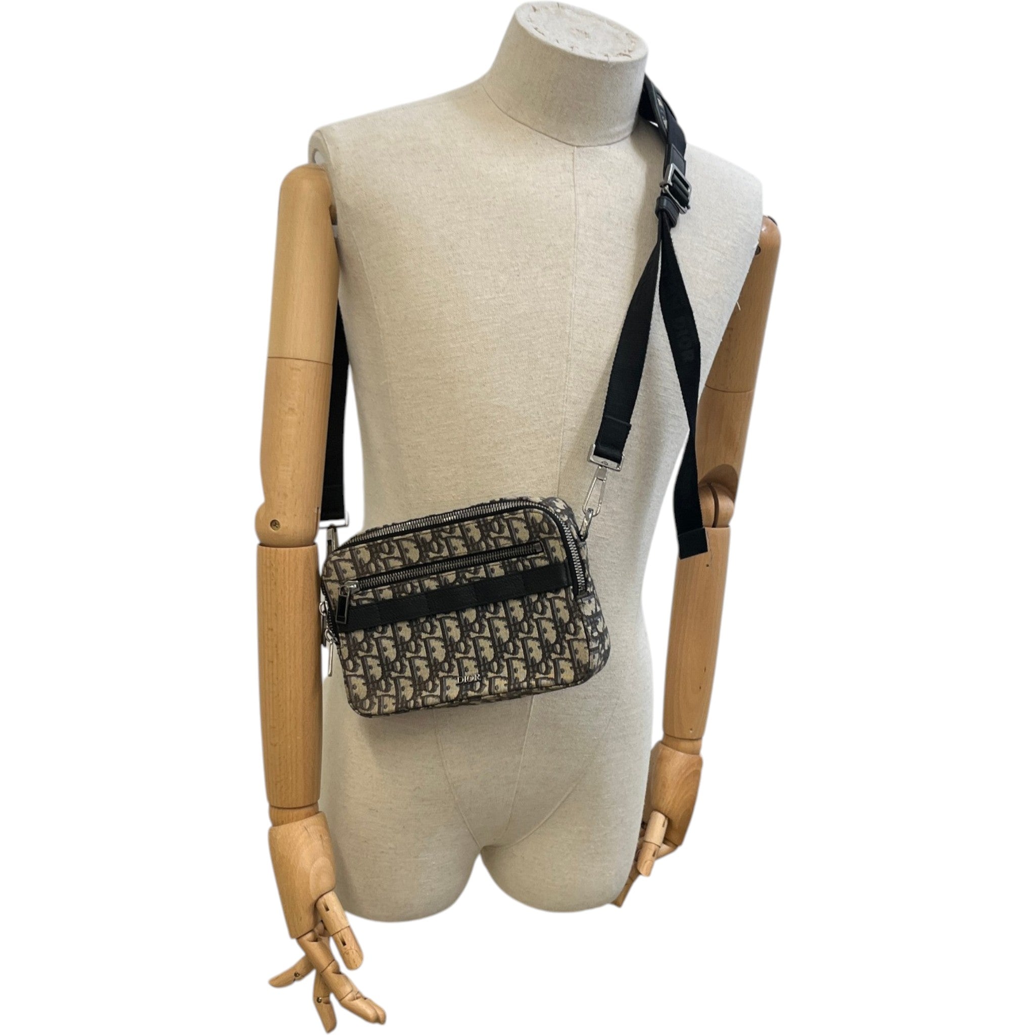 Men's Oblique Safari Messenger Bag Beige