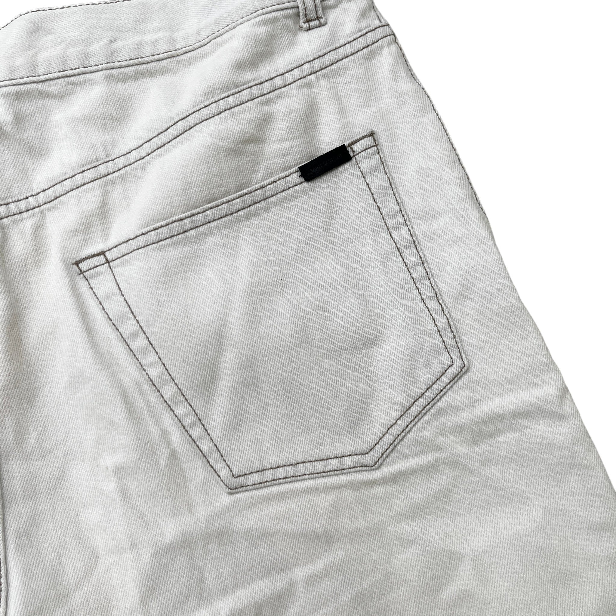 Men's Raw Edge Baggy Shorts Cream Size Waist 32"
