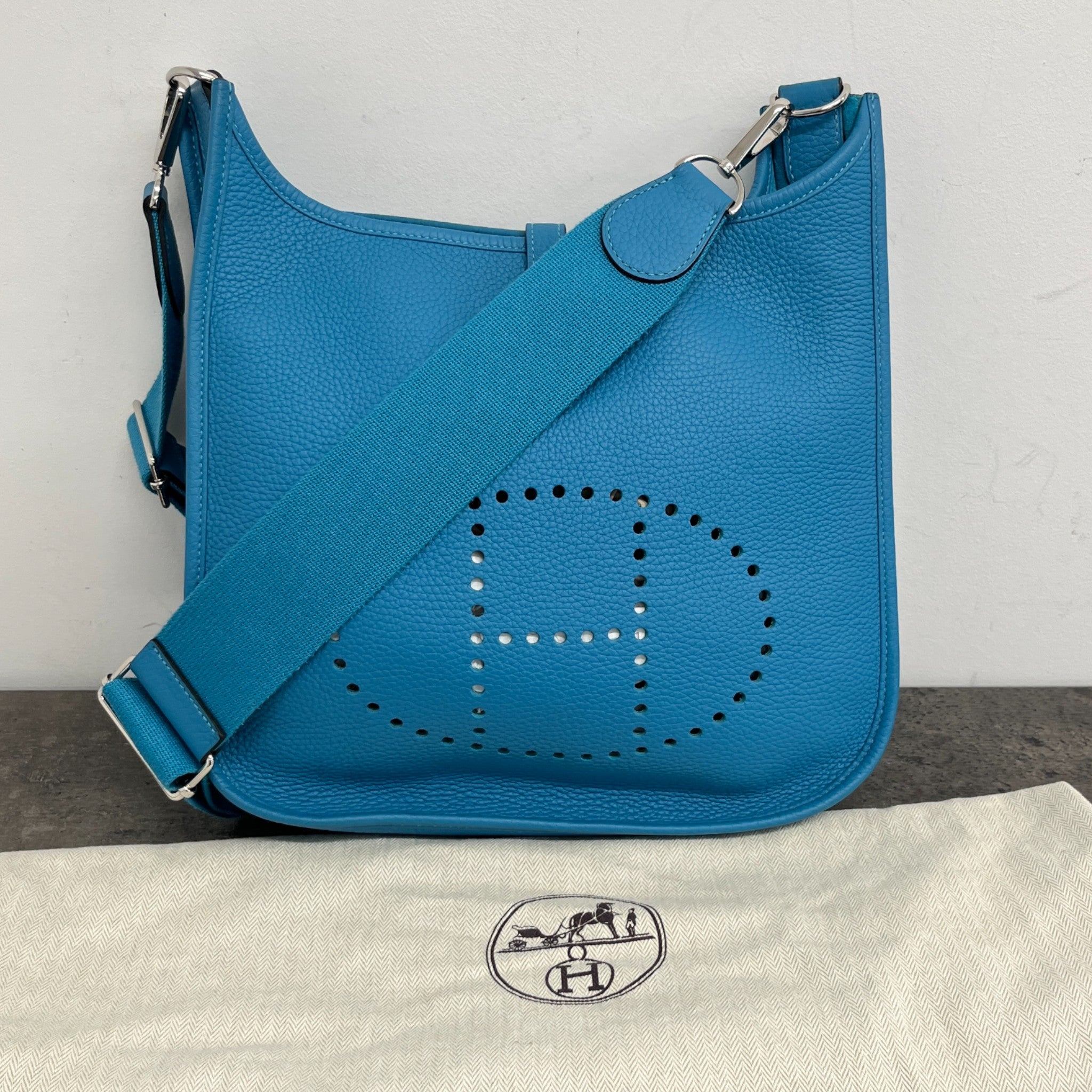 Women's Evelyne 29 Togo Blue Jean Bag Blue